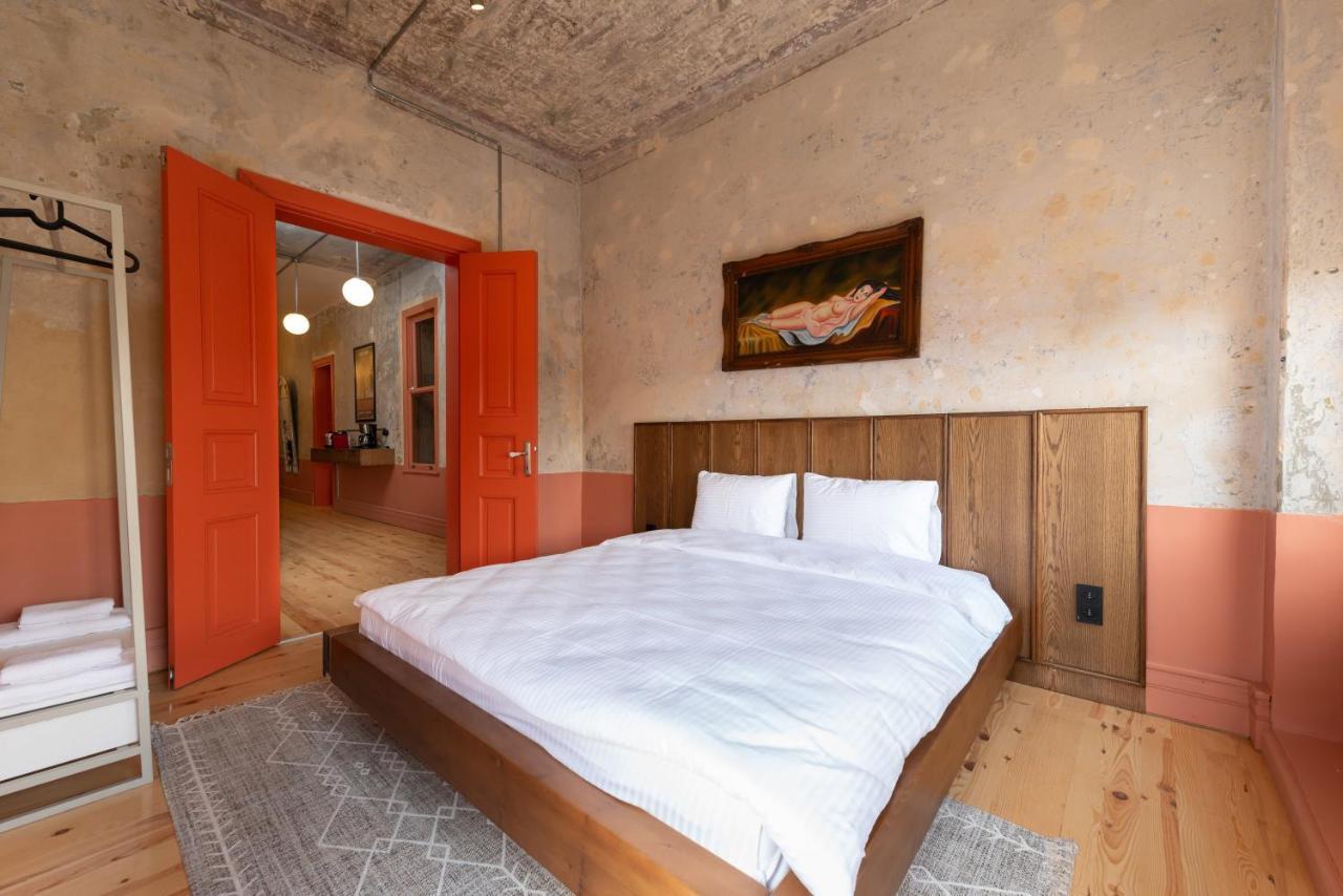 Penelope's Loft: Just Renovated 5br In City Centre