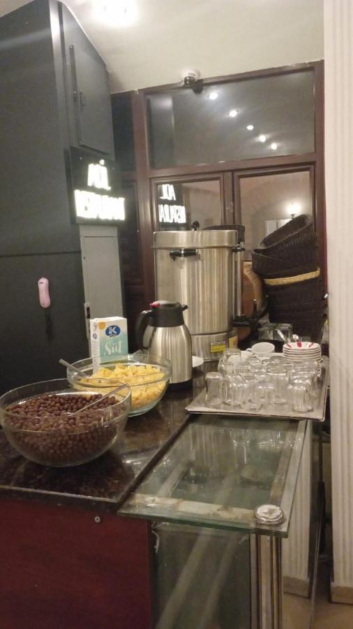 Adil Istanbul