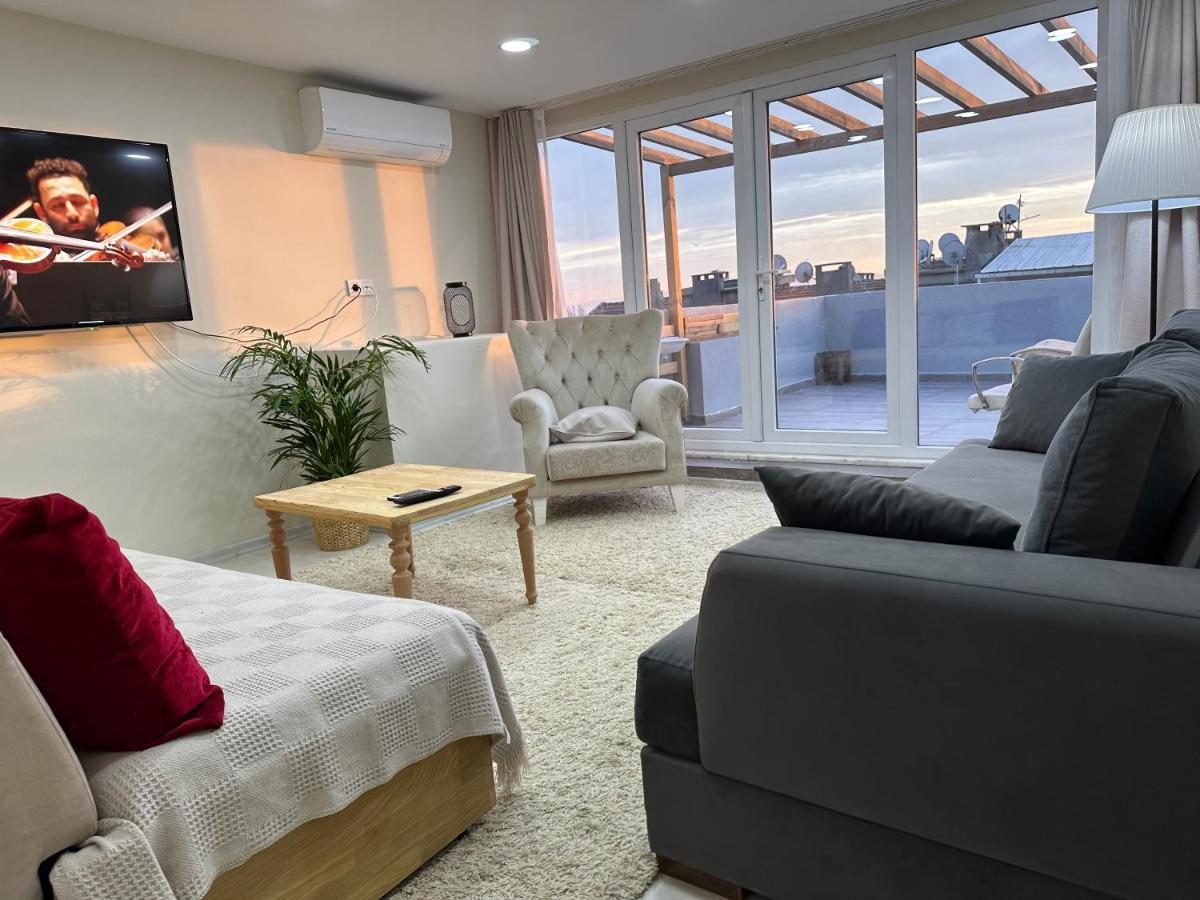 Fatih Merkezi Lokasyon Guzel Teras Manzarasi Apartamento