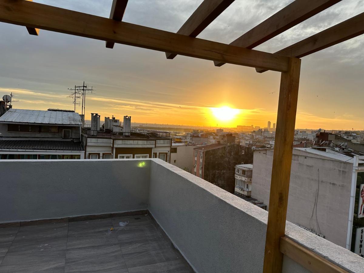 Apartamento Fatih Merkezi Lokasyon Guzel Teras Manzarasi