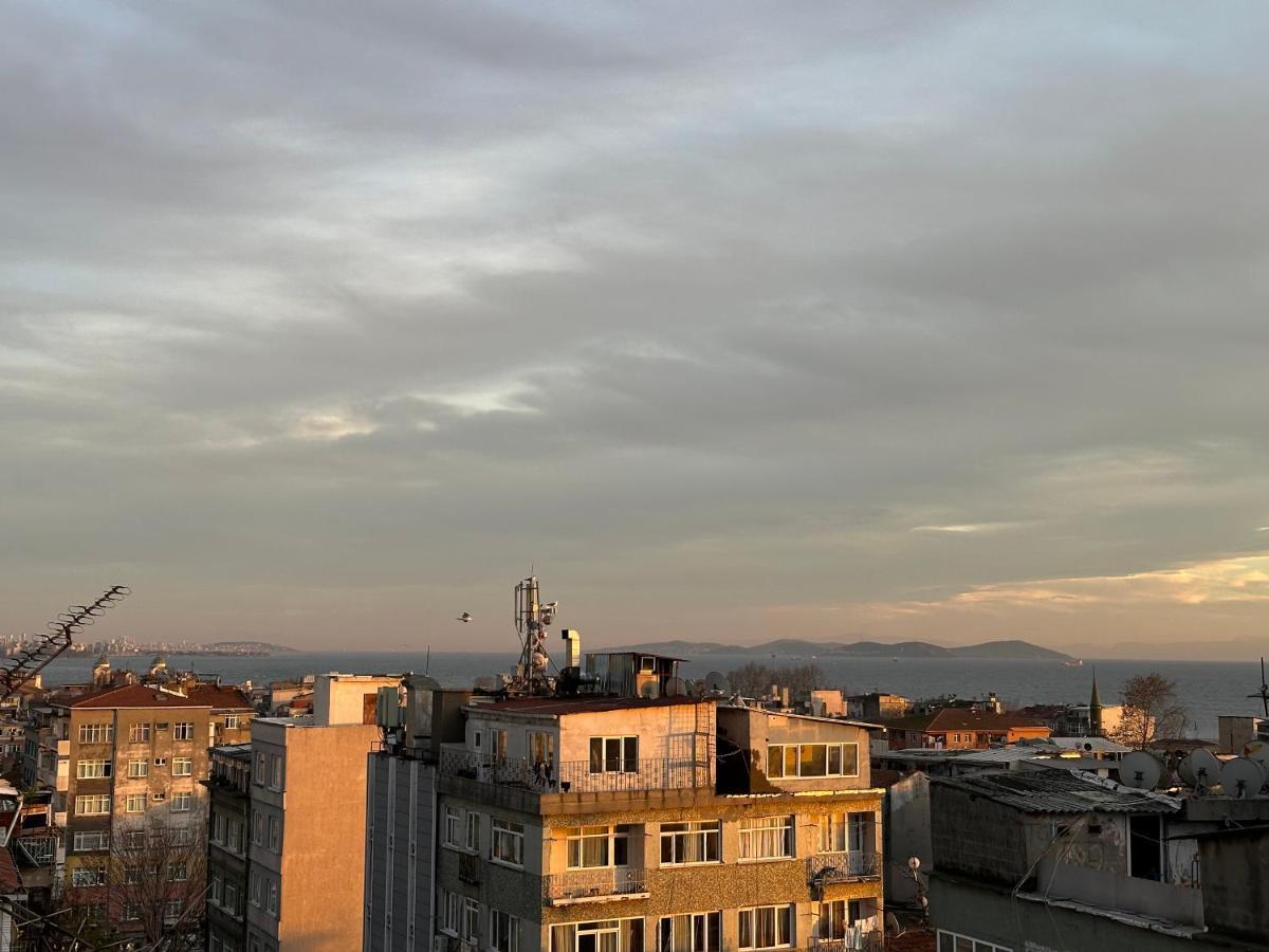 Fatih Merkezi Lokasyon Guzel Teras Manzarasi Apartamento Istambul