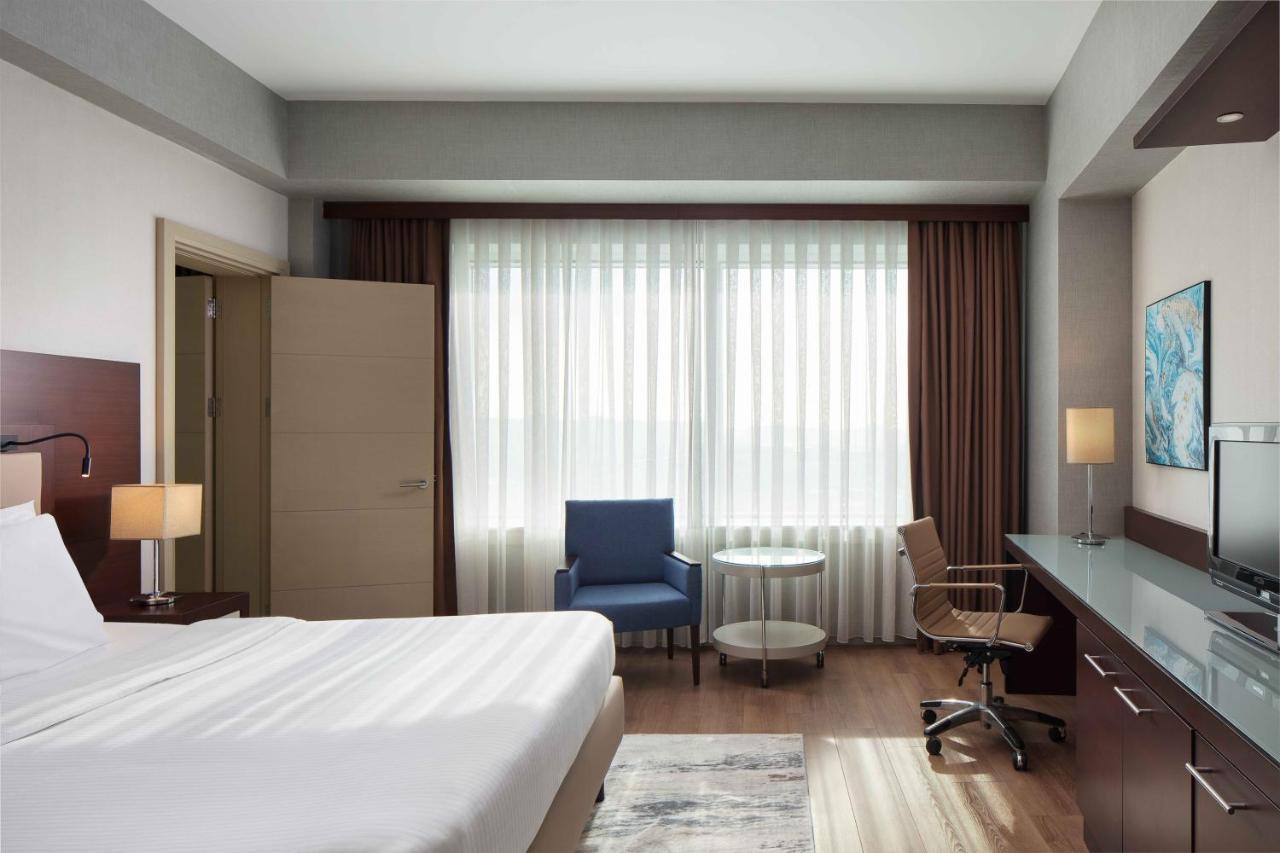 Delta By Marriott West Otel
