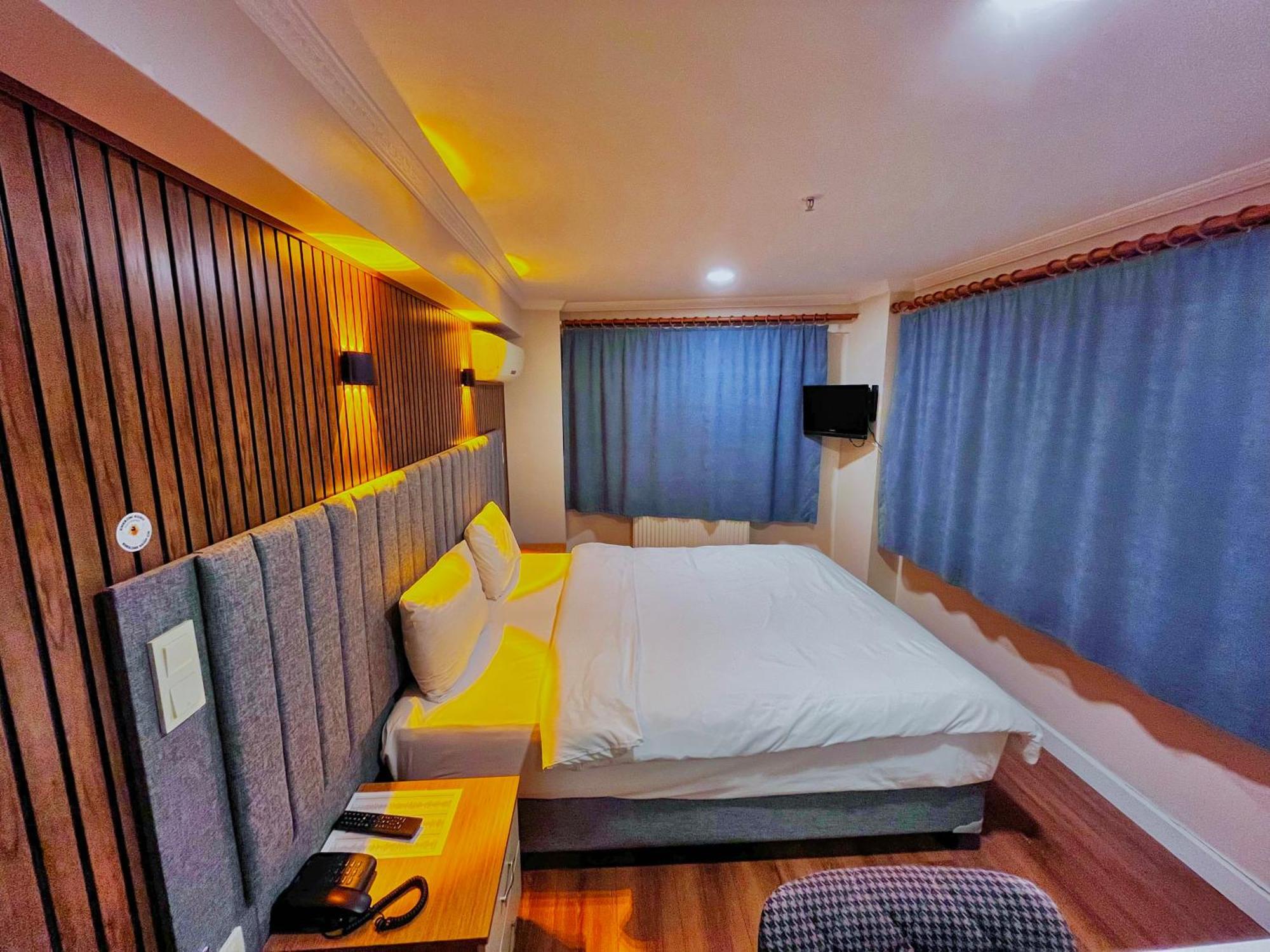 Otel Naila 2*