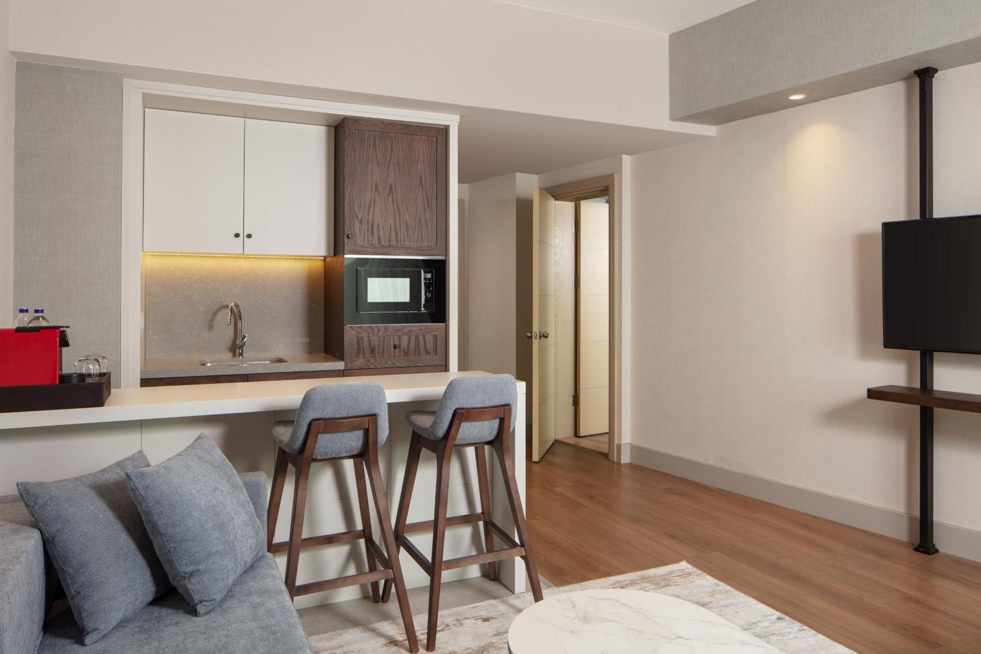 Delta By Marriott West Otel