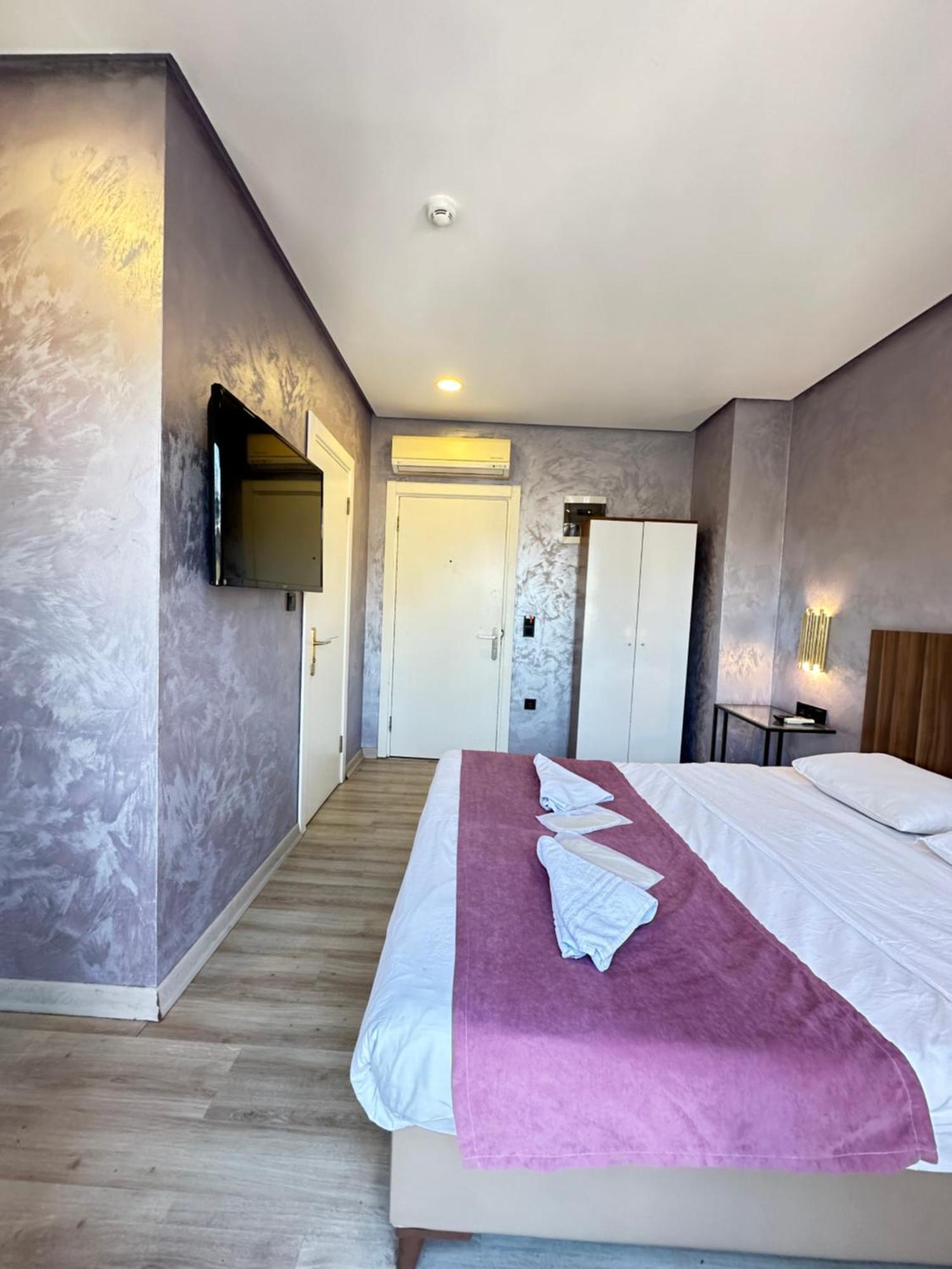 Hotel Alyon 3*