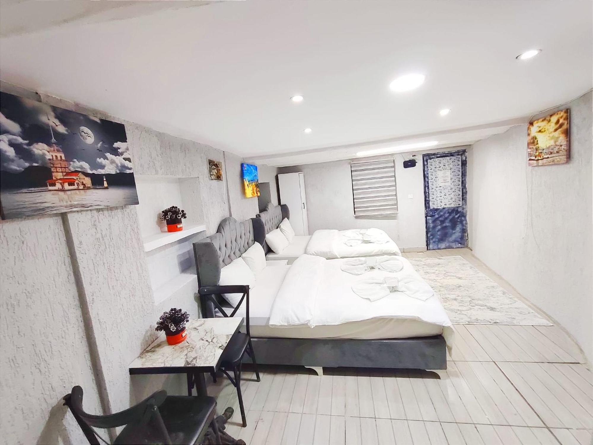Taksim Central House
