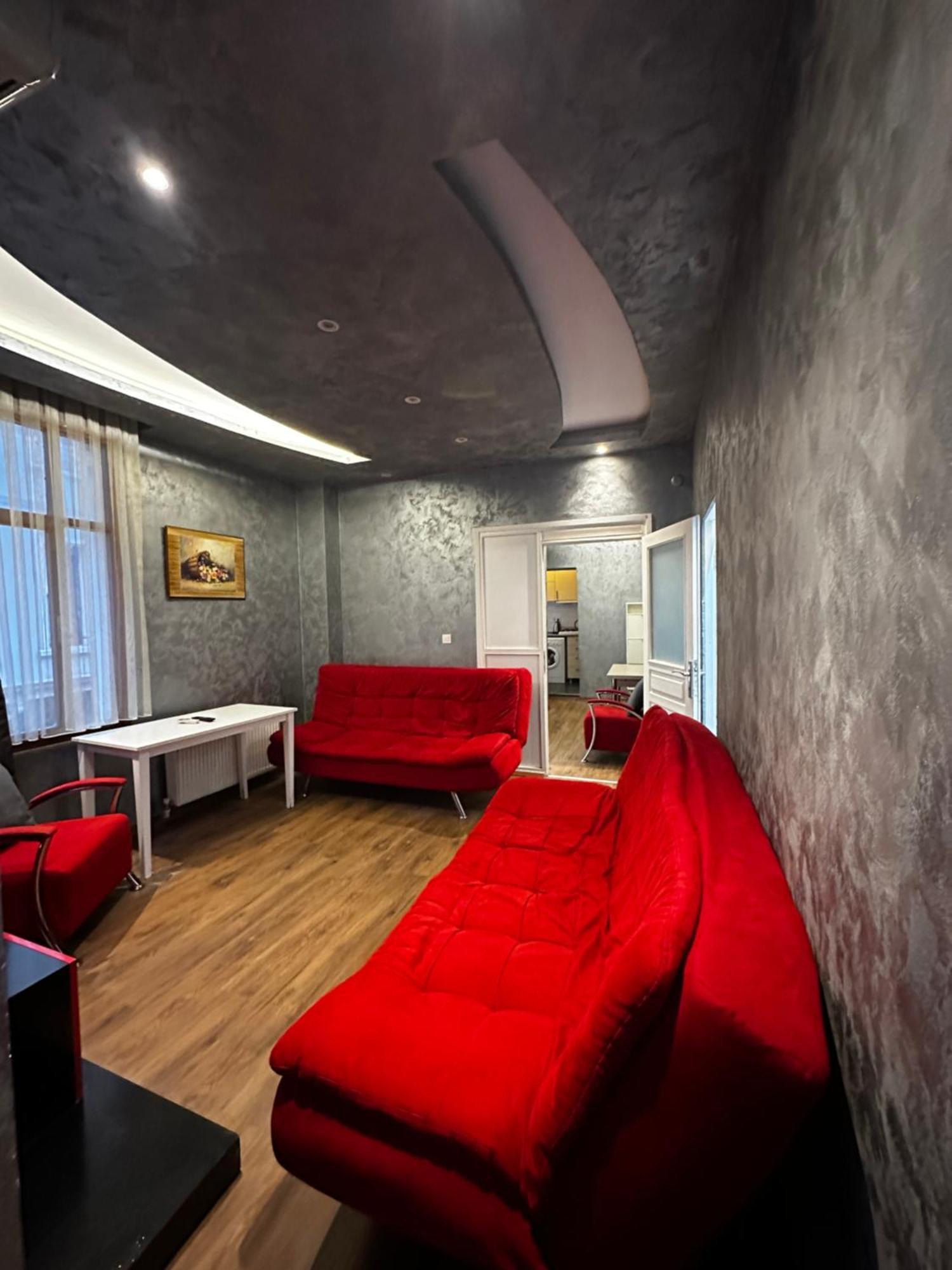 Alyon Hotel 3*
