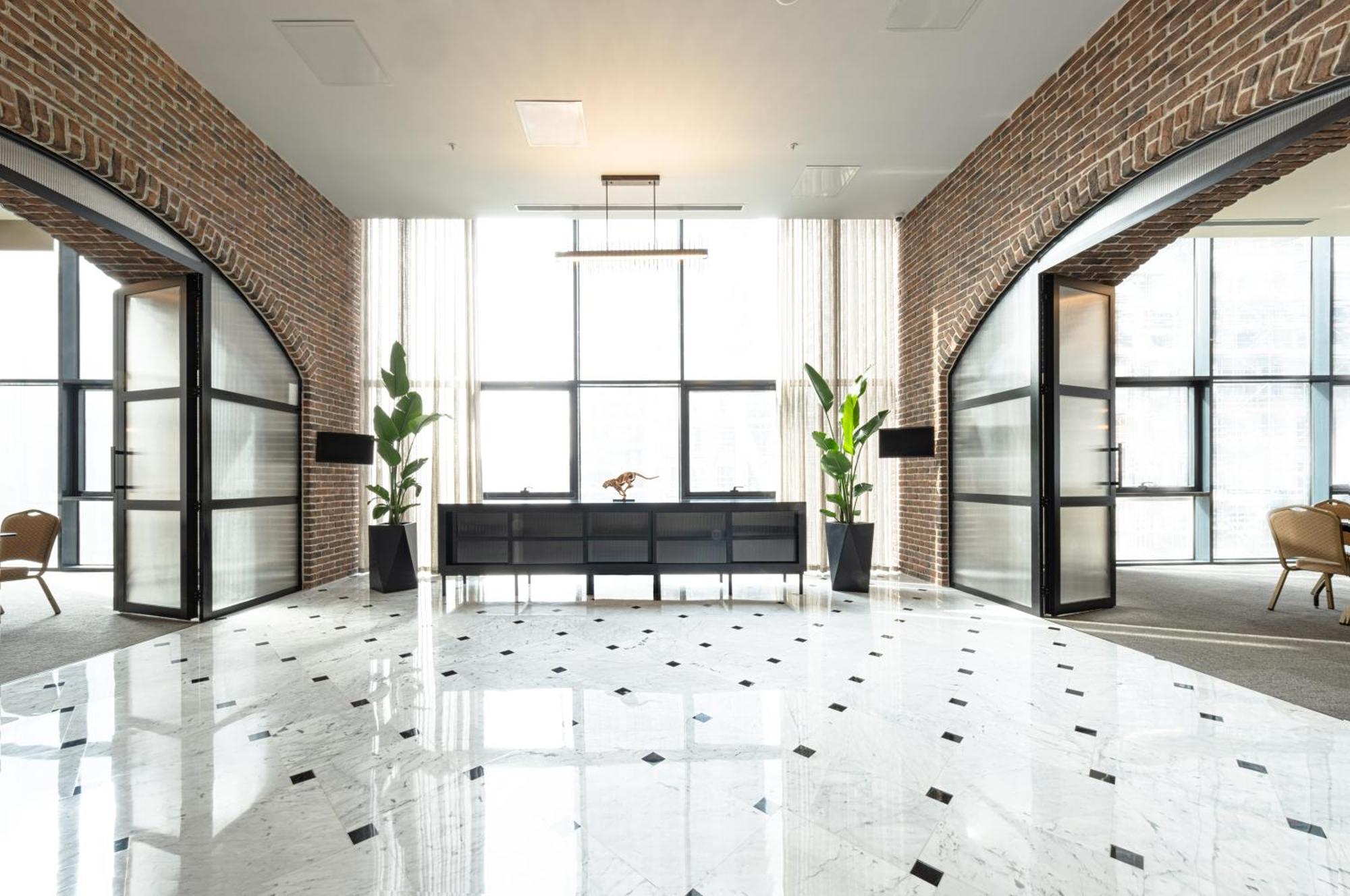 Hotel Bomonti Arjaan By Rotana 5*