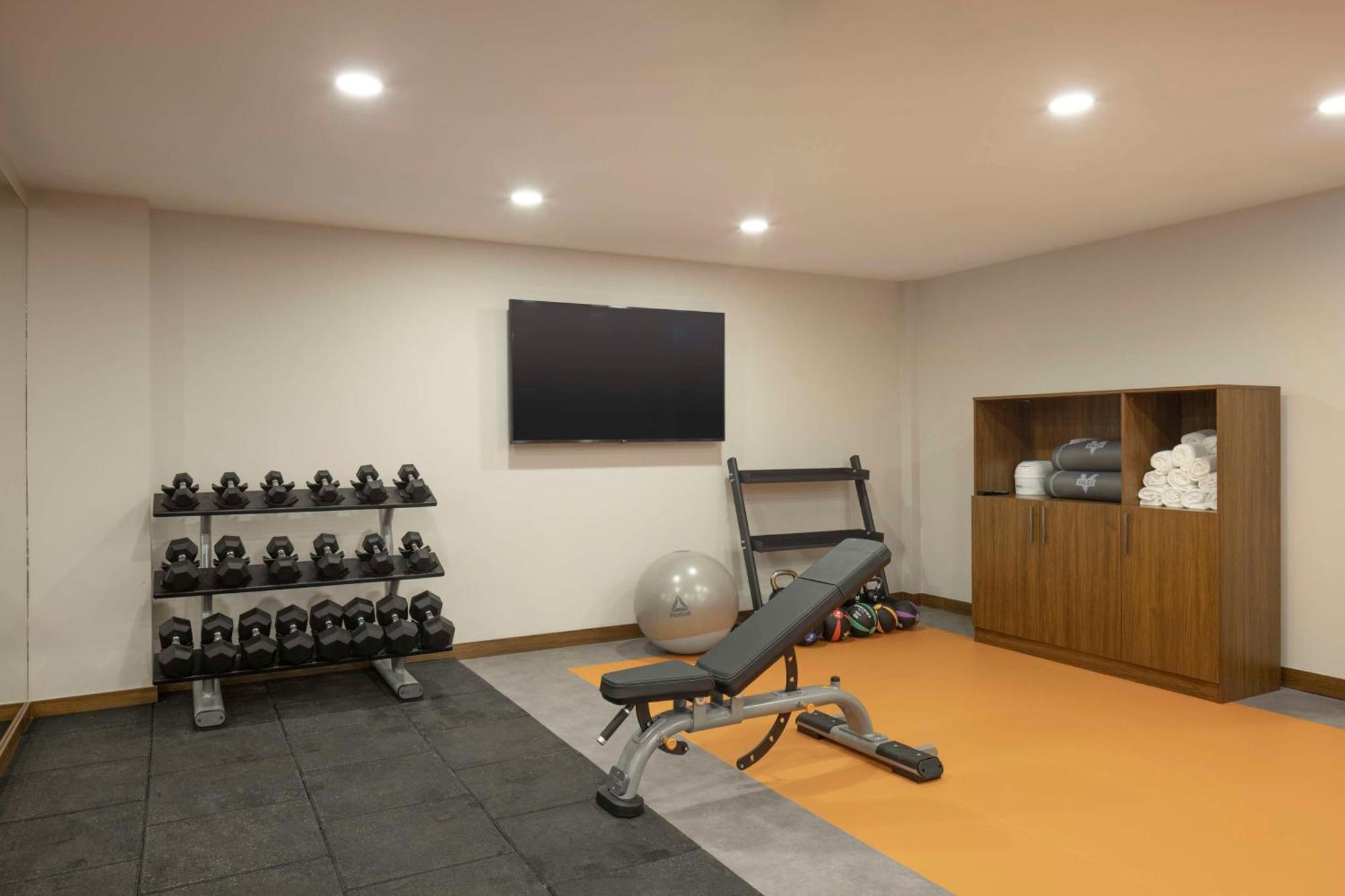 Hotel Hampton By Hilton Airport, Arnavutkoy