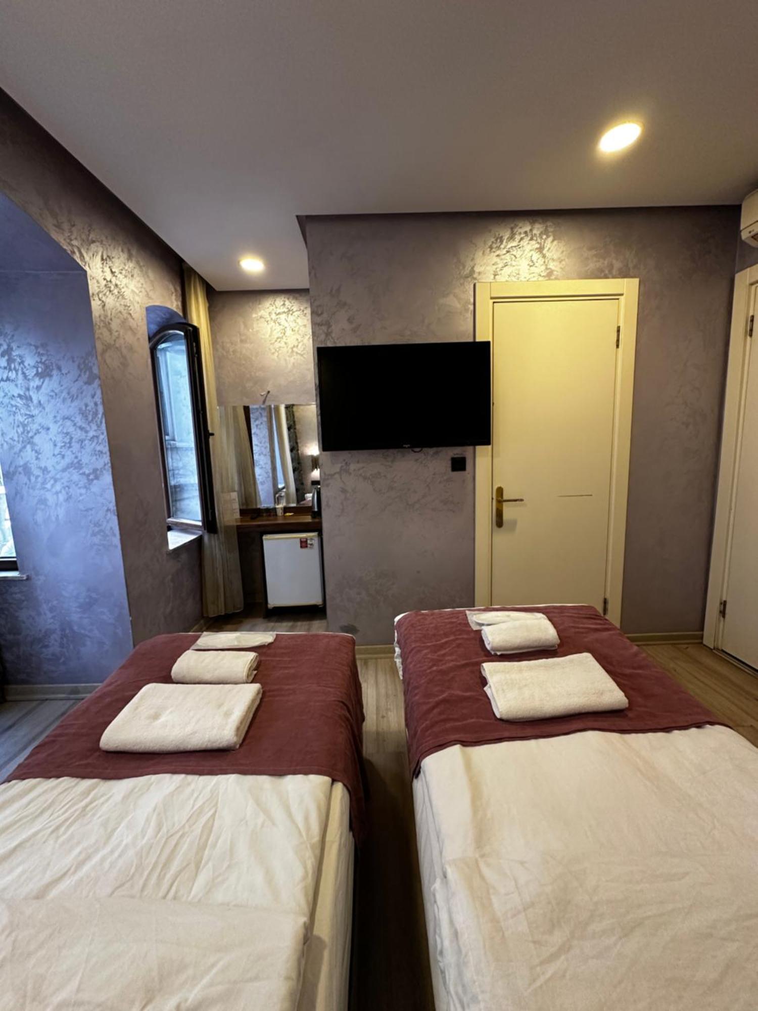 Hotel Alyon 3*