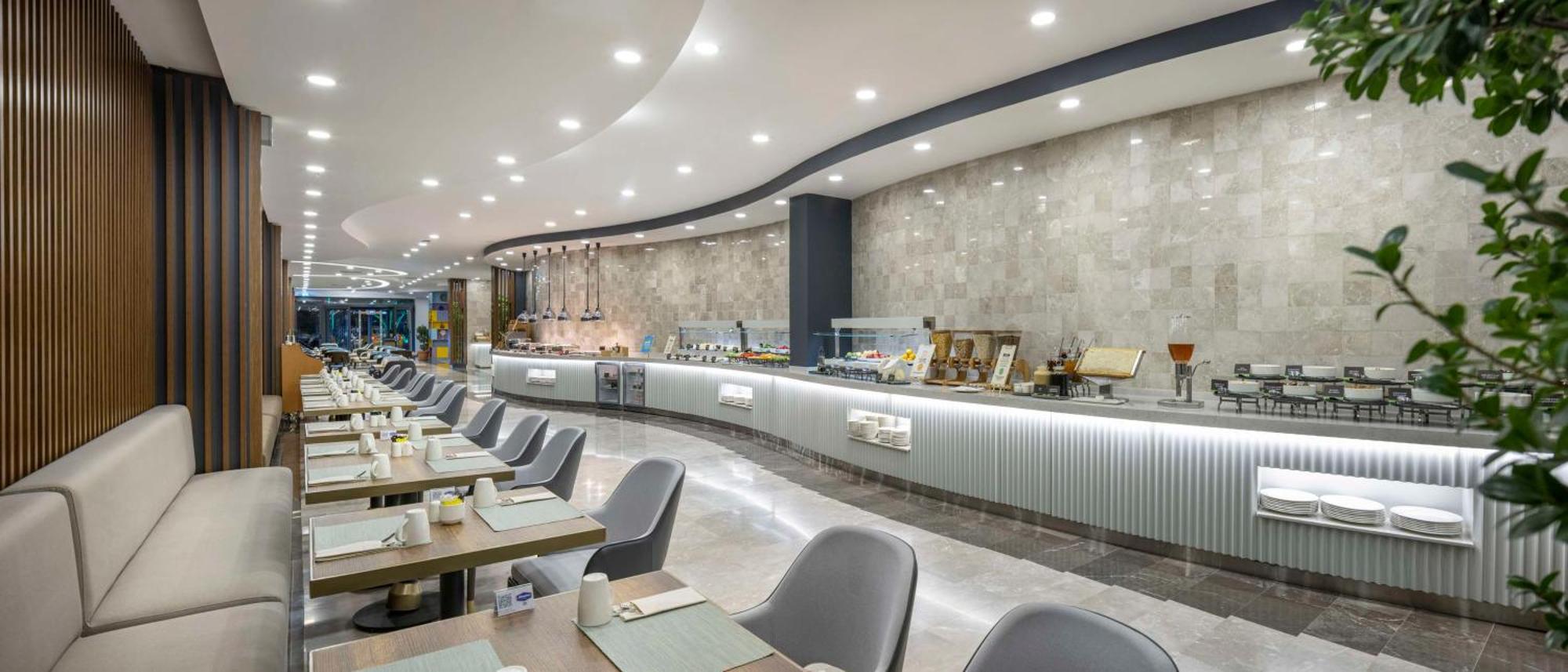 Hampton By Hilton Airport, Arnavutkoy Hotel 4*