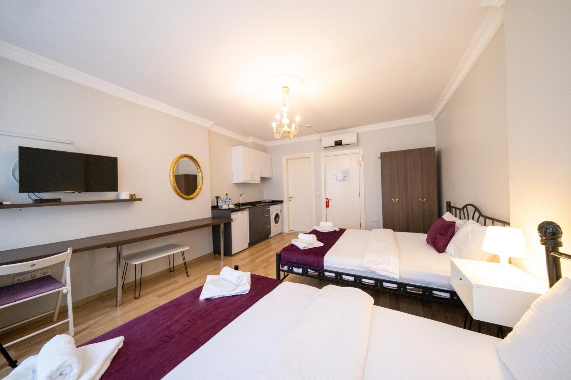 The Luxury Frame Suites Hotel *