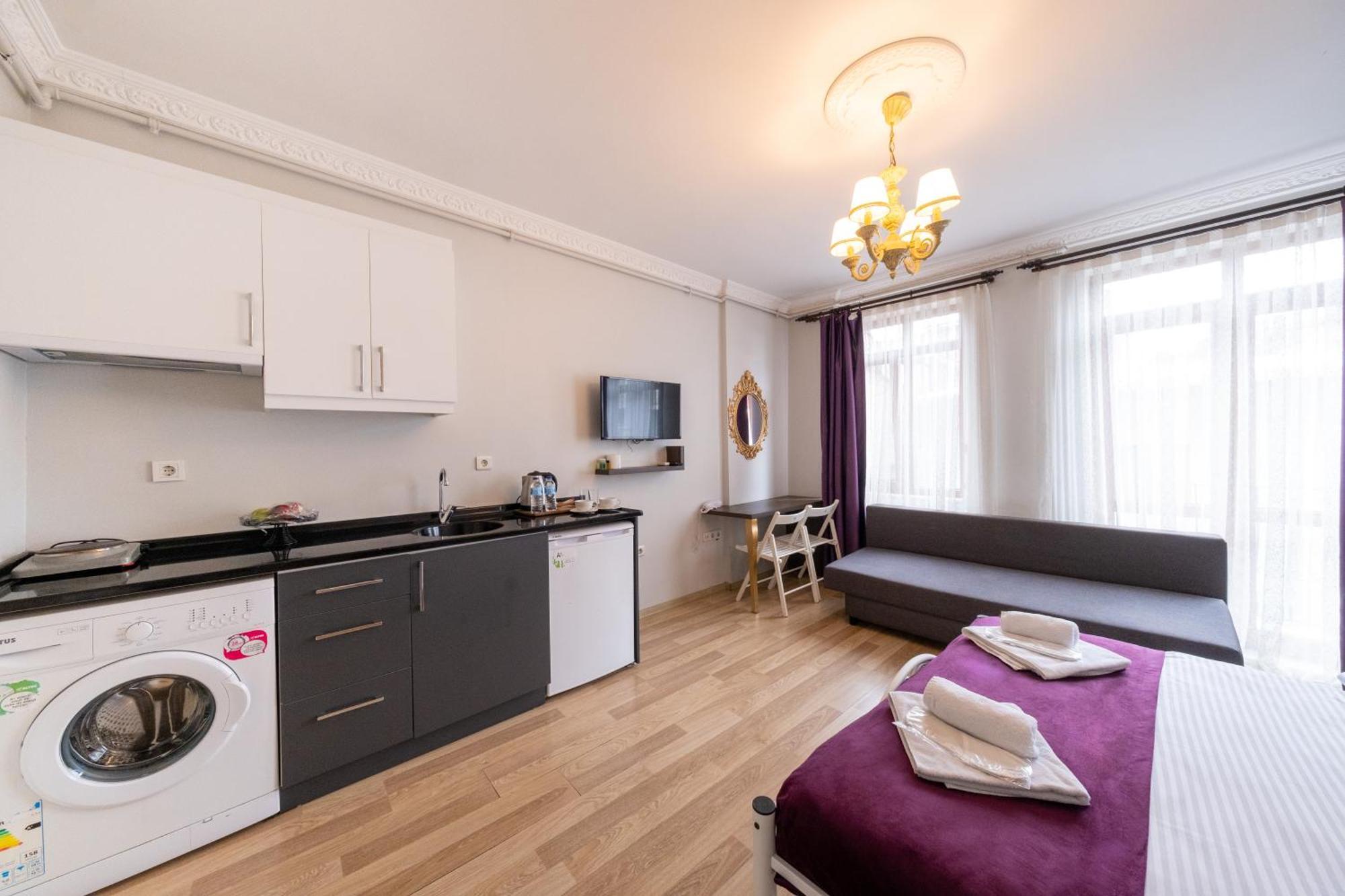 The Luxury Frame Suites Hotel