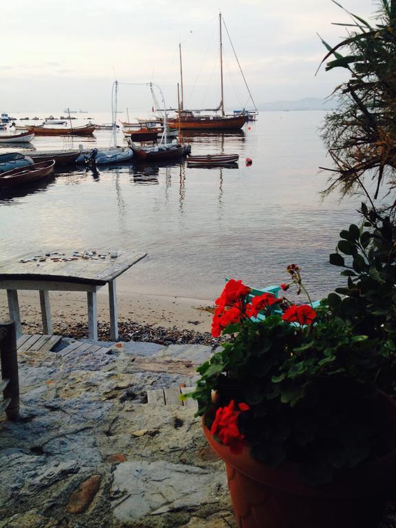 Tuzla Yacht Club Privatunterkunft