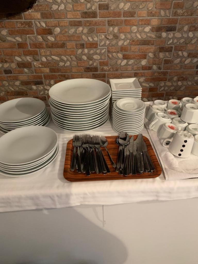 Amida House Aparthotel
