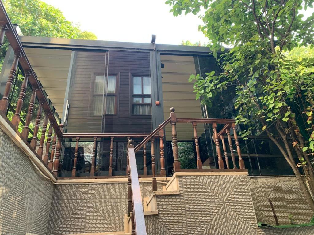 Amida House