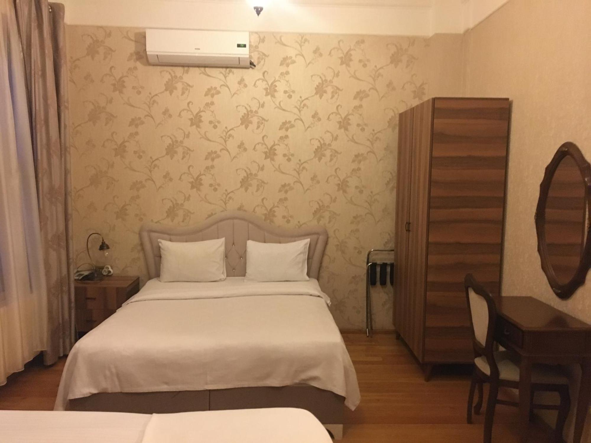 Amida House Aparthotel 2*