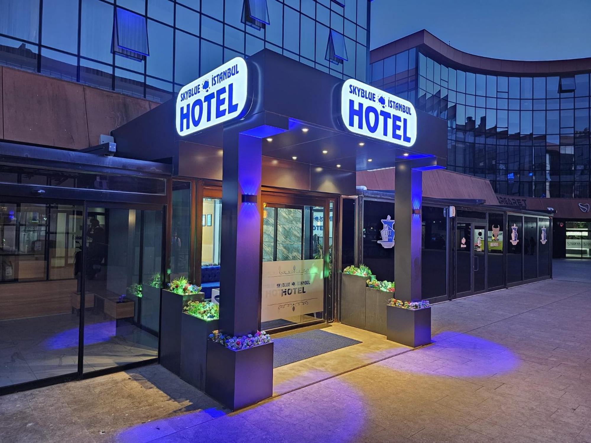 Aparthotel Skyblue *