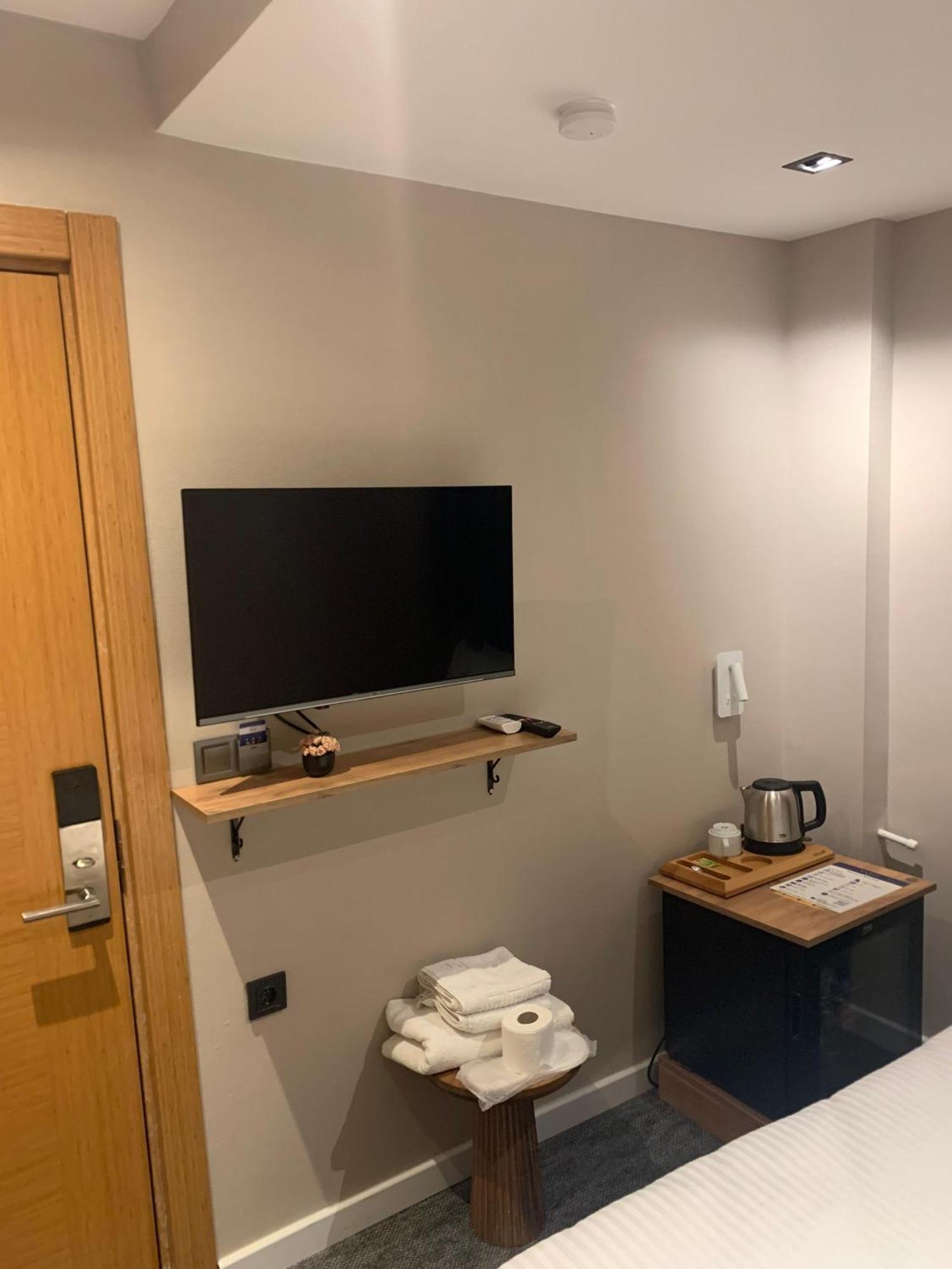 Hotel Reexe *