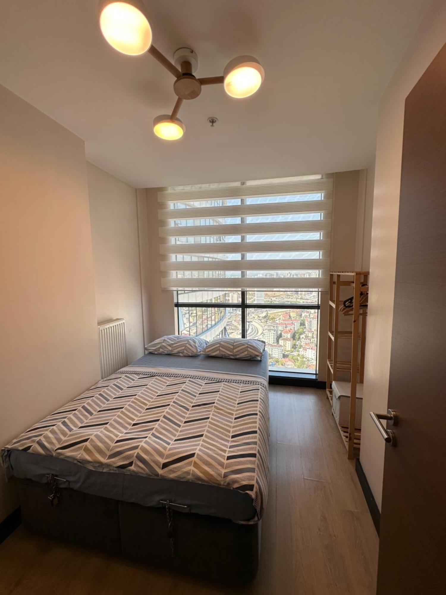 Stylish Flat-eagle Eye For * Istanbul