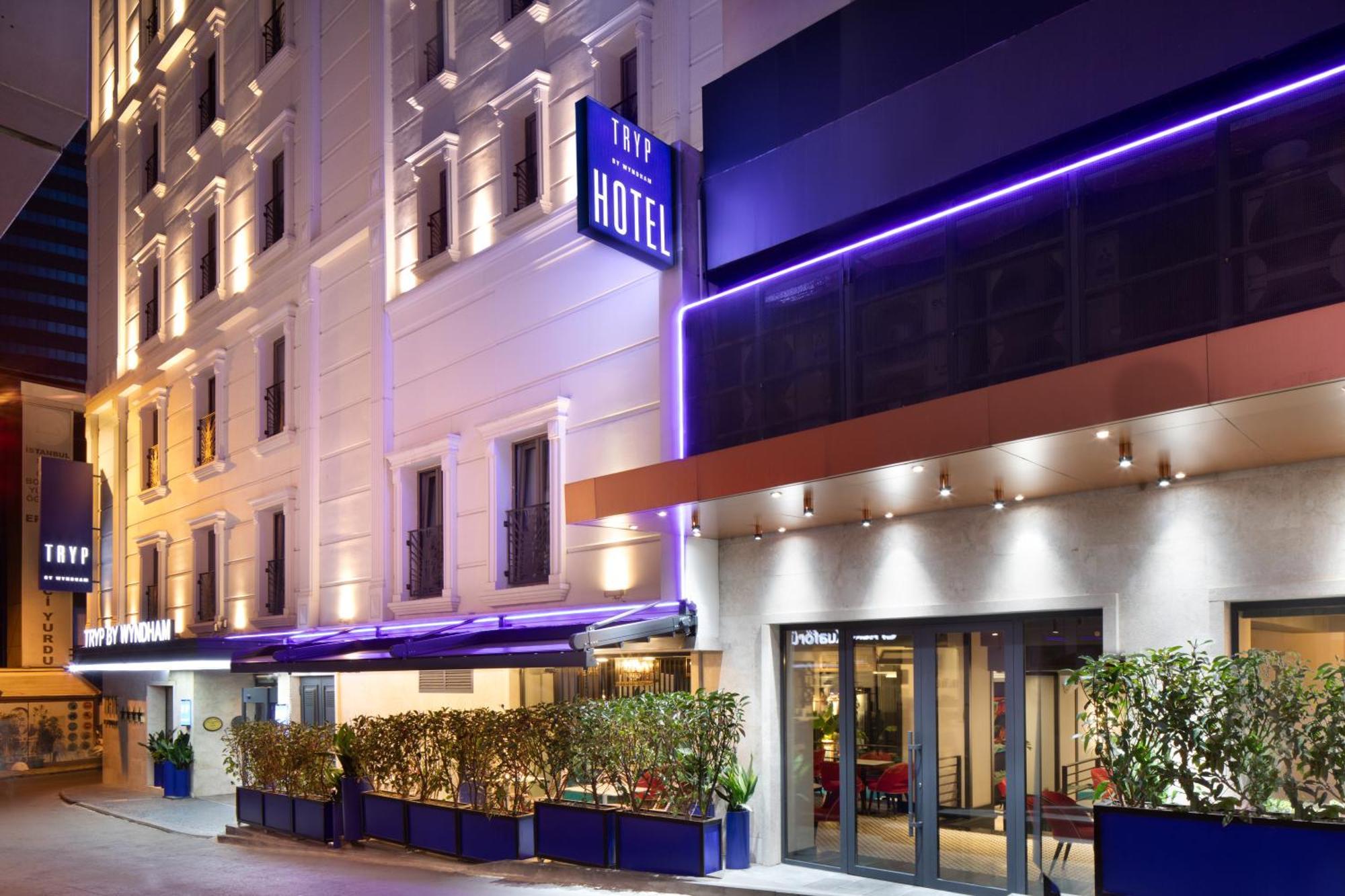 Tryp By Wyndham Sisli Hotel 4*