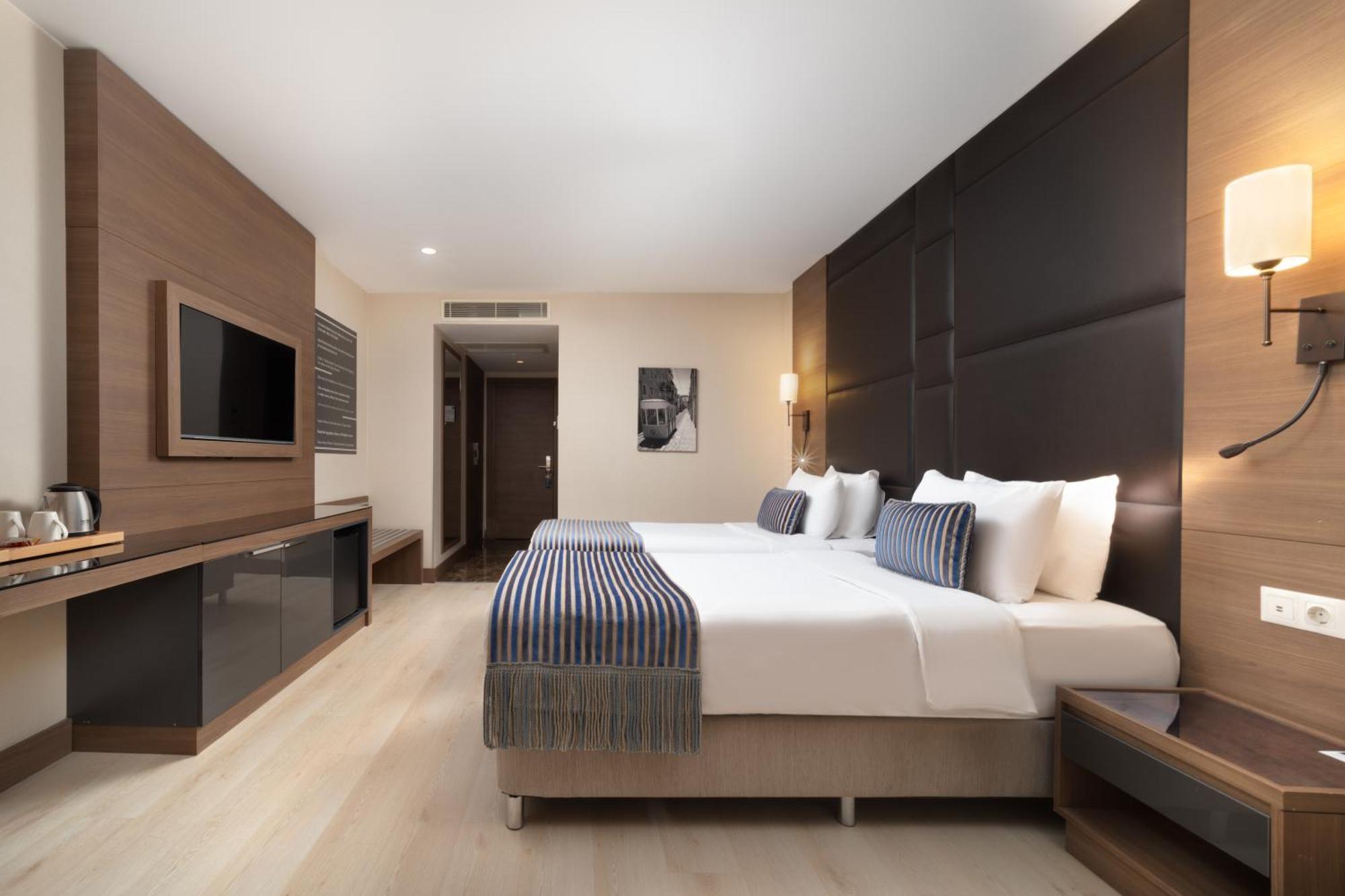 Hotel Tryp By Wyndham Sisli