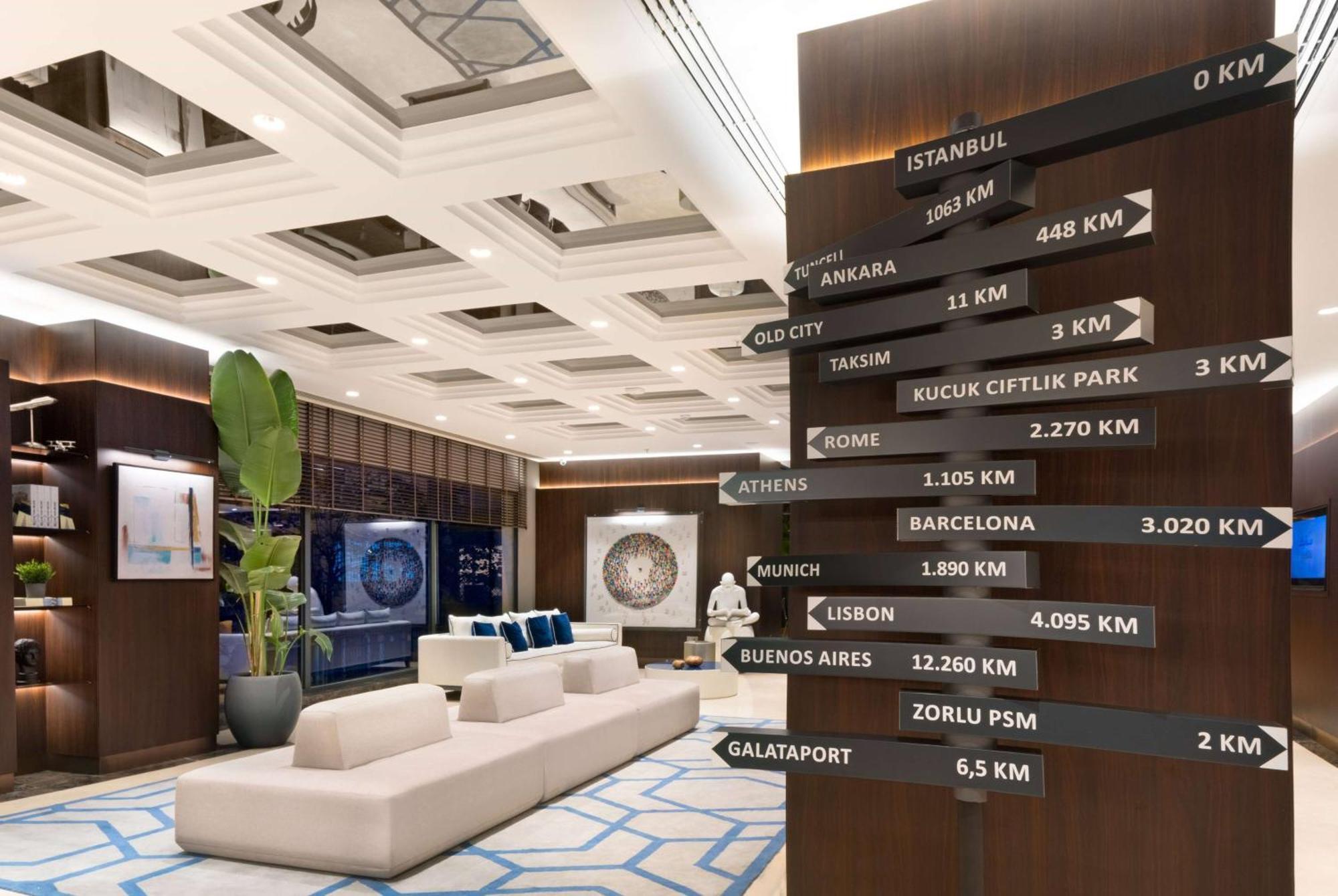 Hotel Tryp By Wyndham Sisli 4*