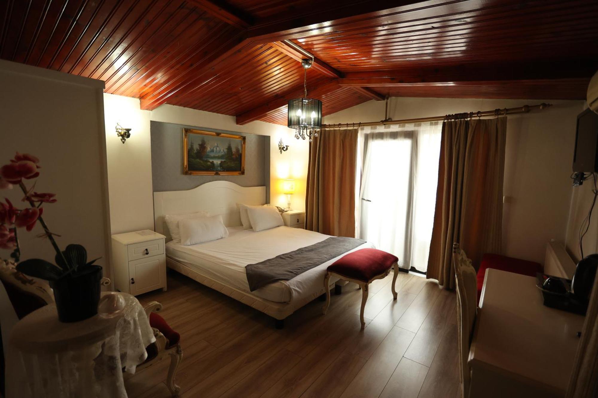 Asmali Hotel