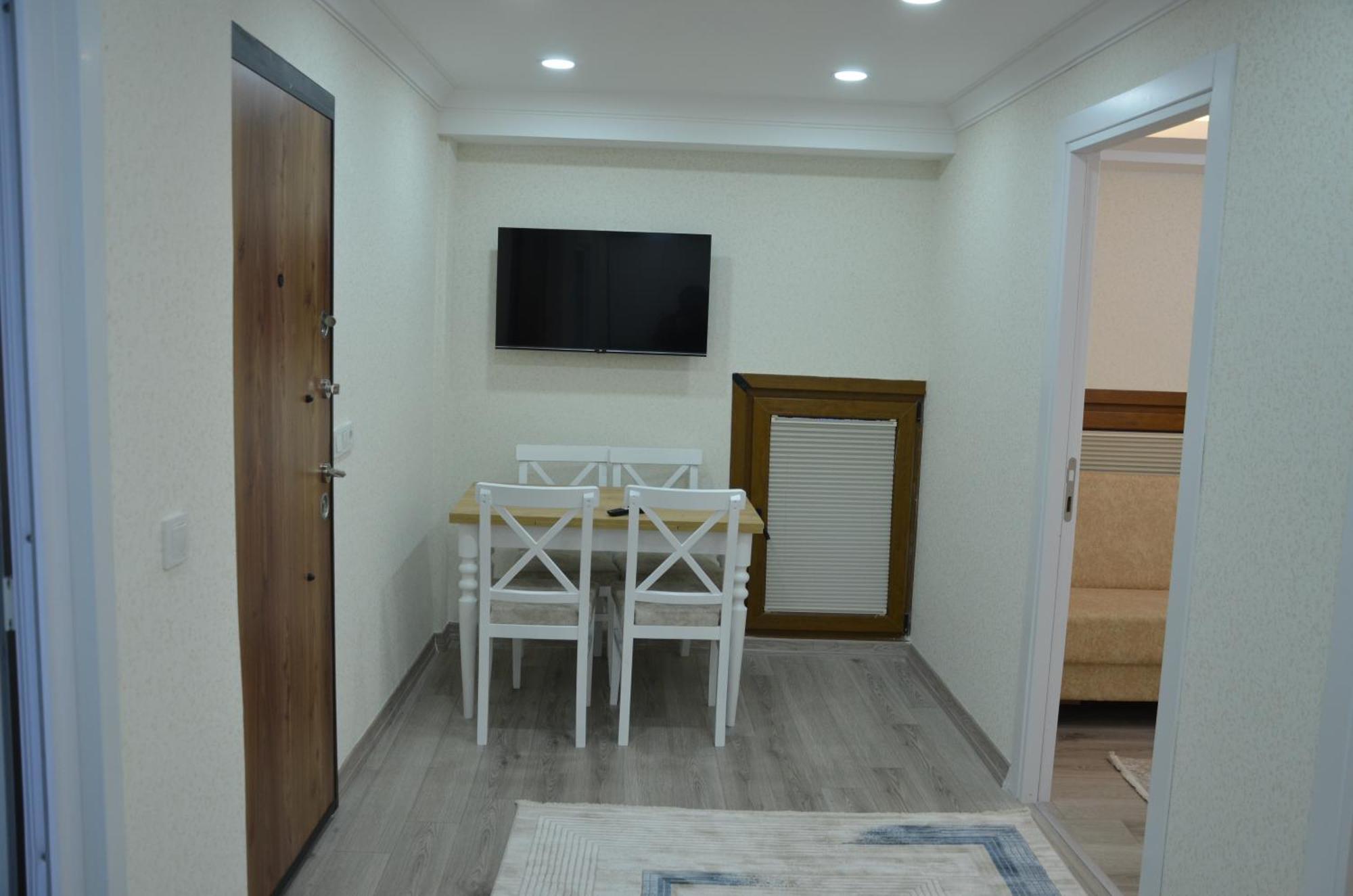 Isil Aparthotel *