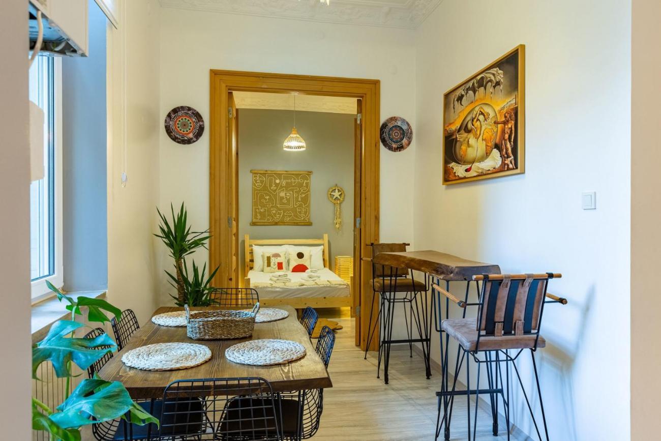 Exceptional Flat 1 Min To Metro & Galata Tower * Istanbul