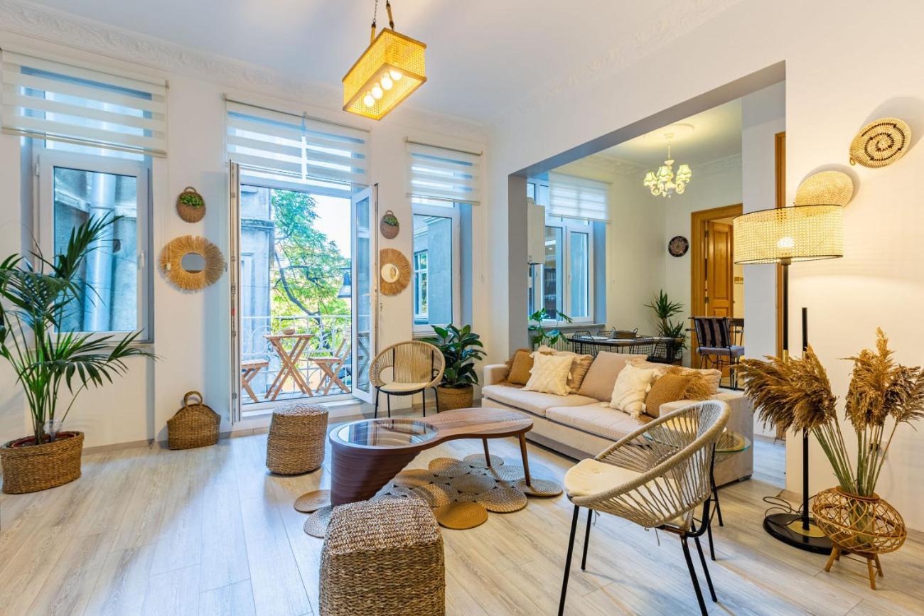 Exceptional Flat 1 Min To Metro & Galata Tower Apartment Istanbul