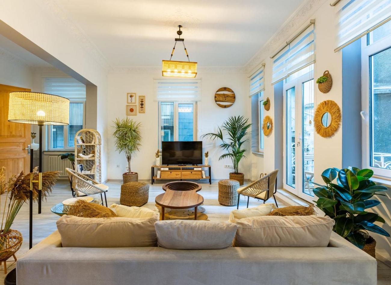 Exceptional Flat 1 Min To Metro & Galata Tower Apartment Istanbul