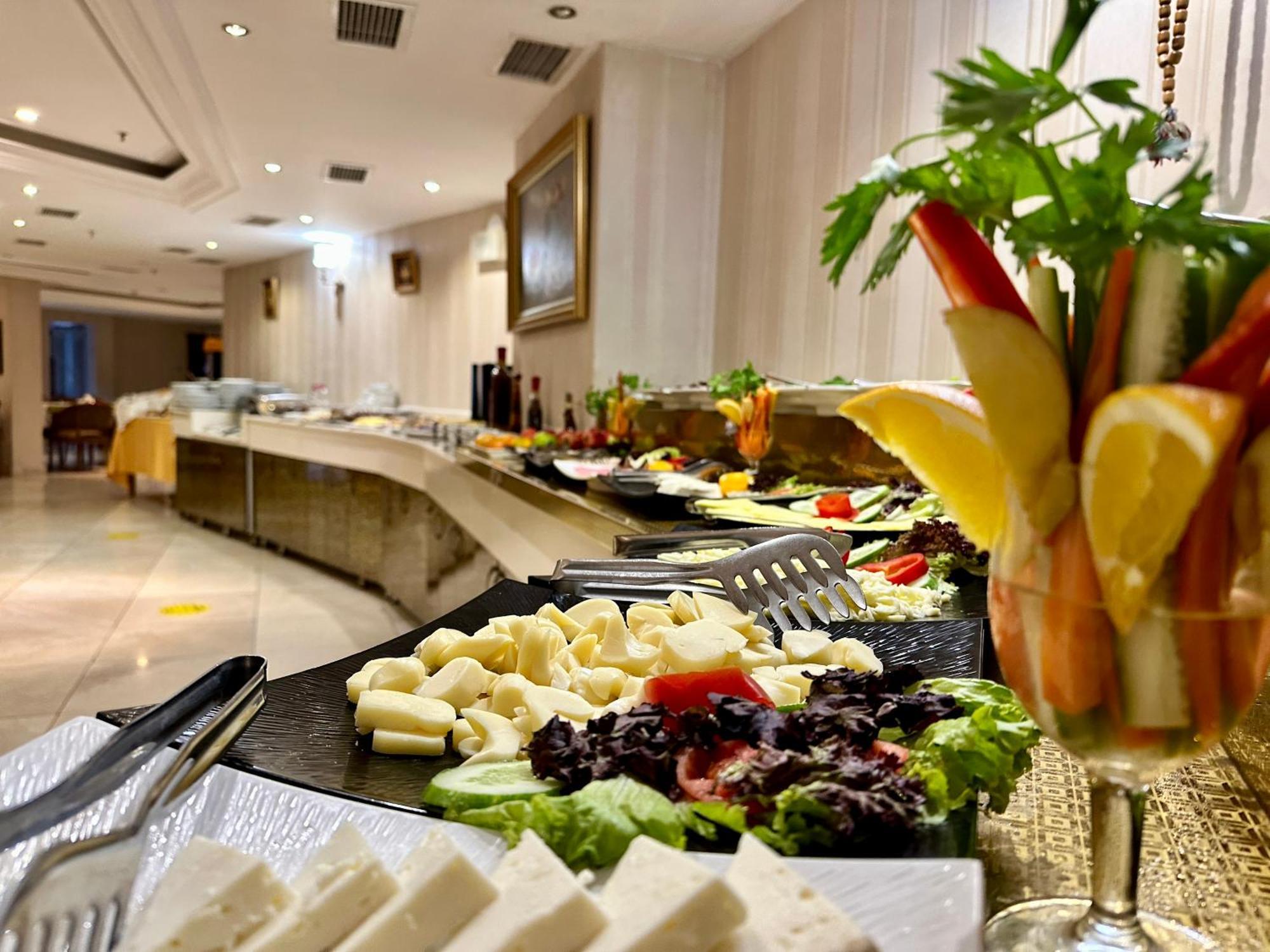 Askoc & Hotel 4*