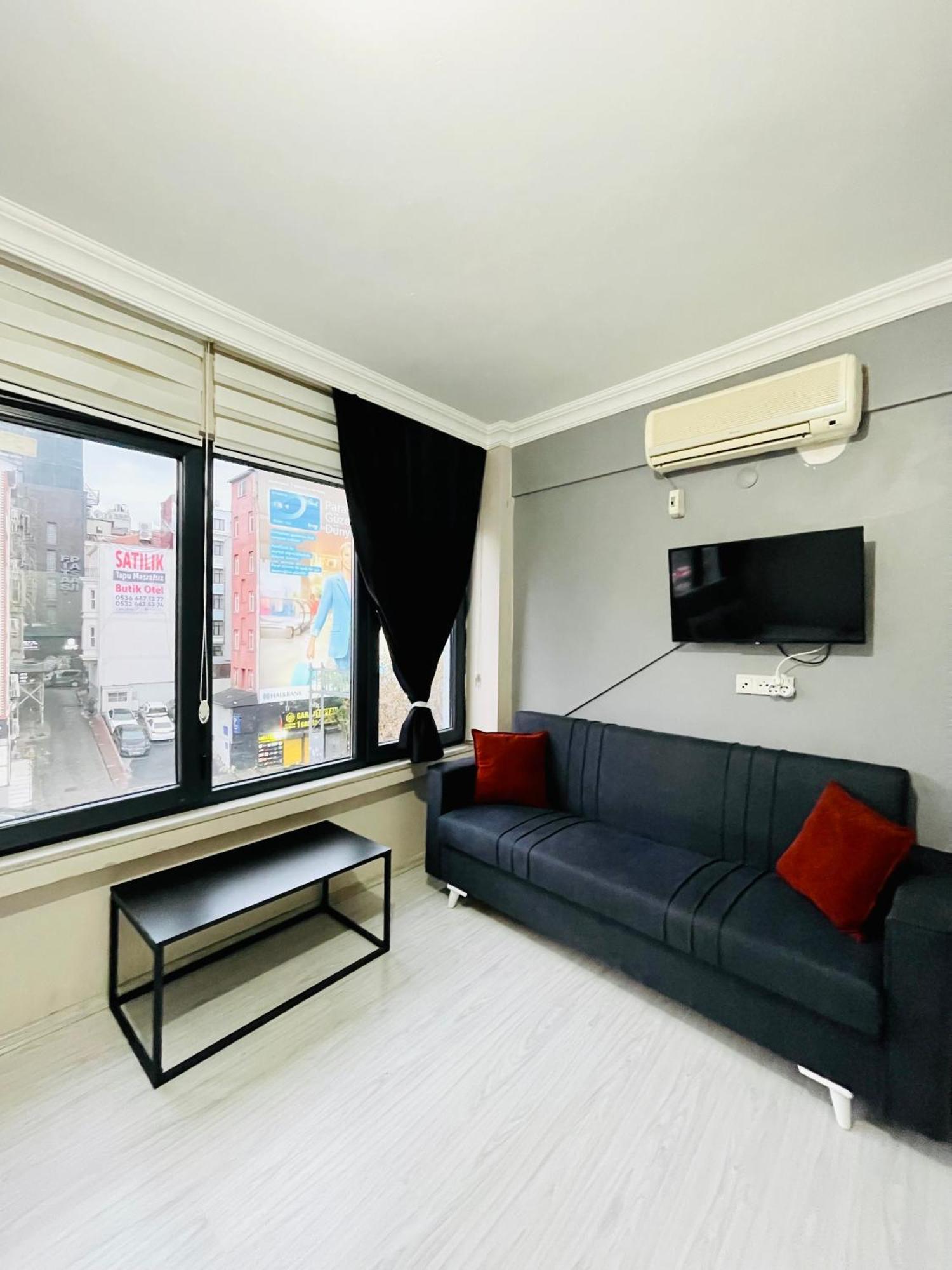 Aparthotel 71 *