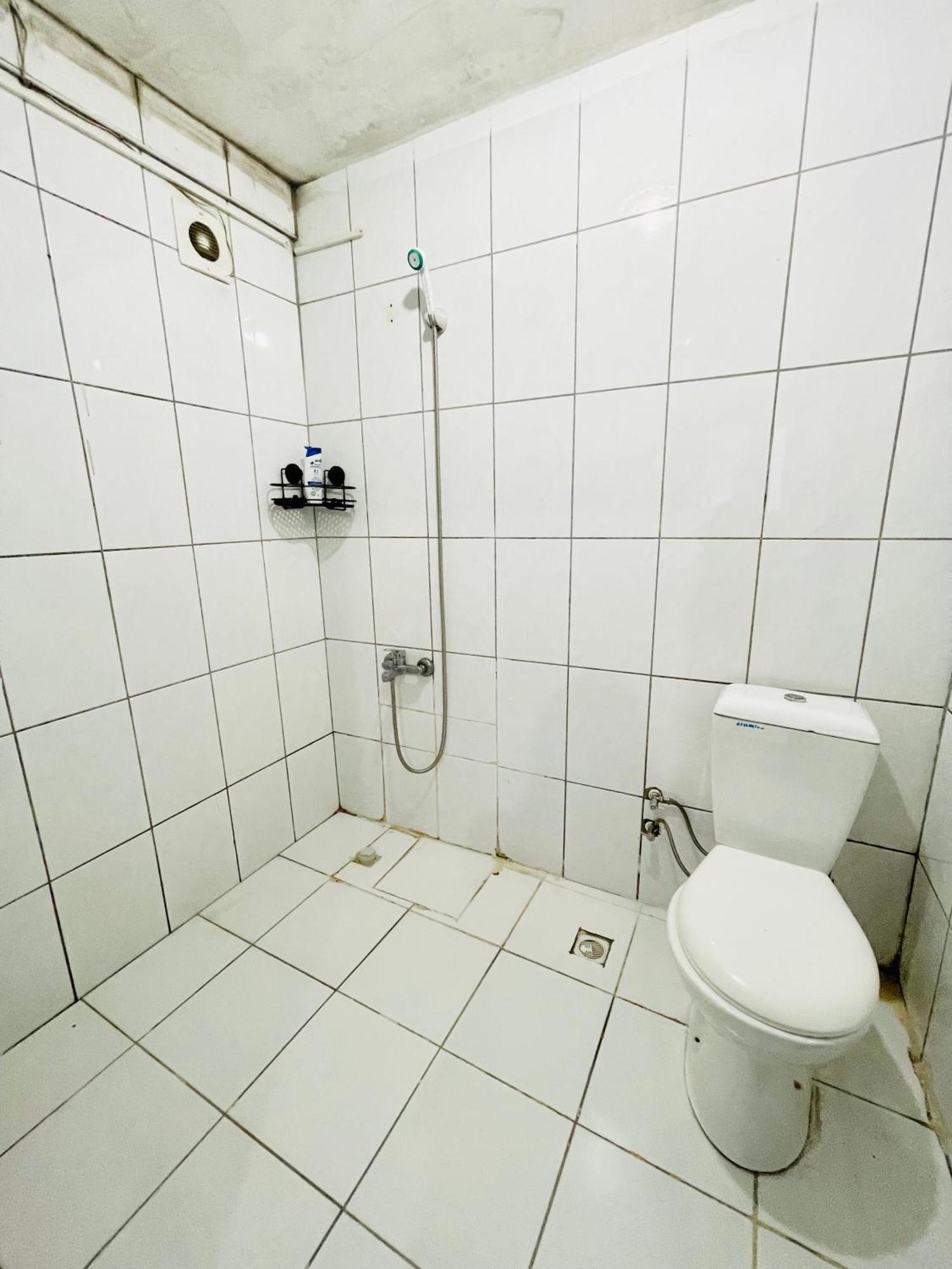 71 Aparthotel *