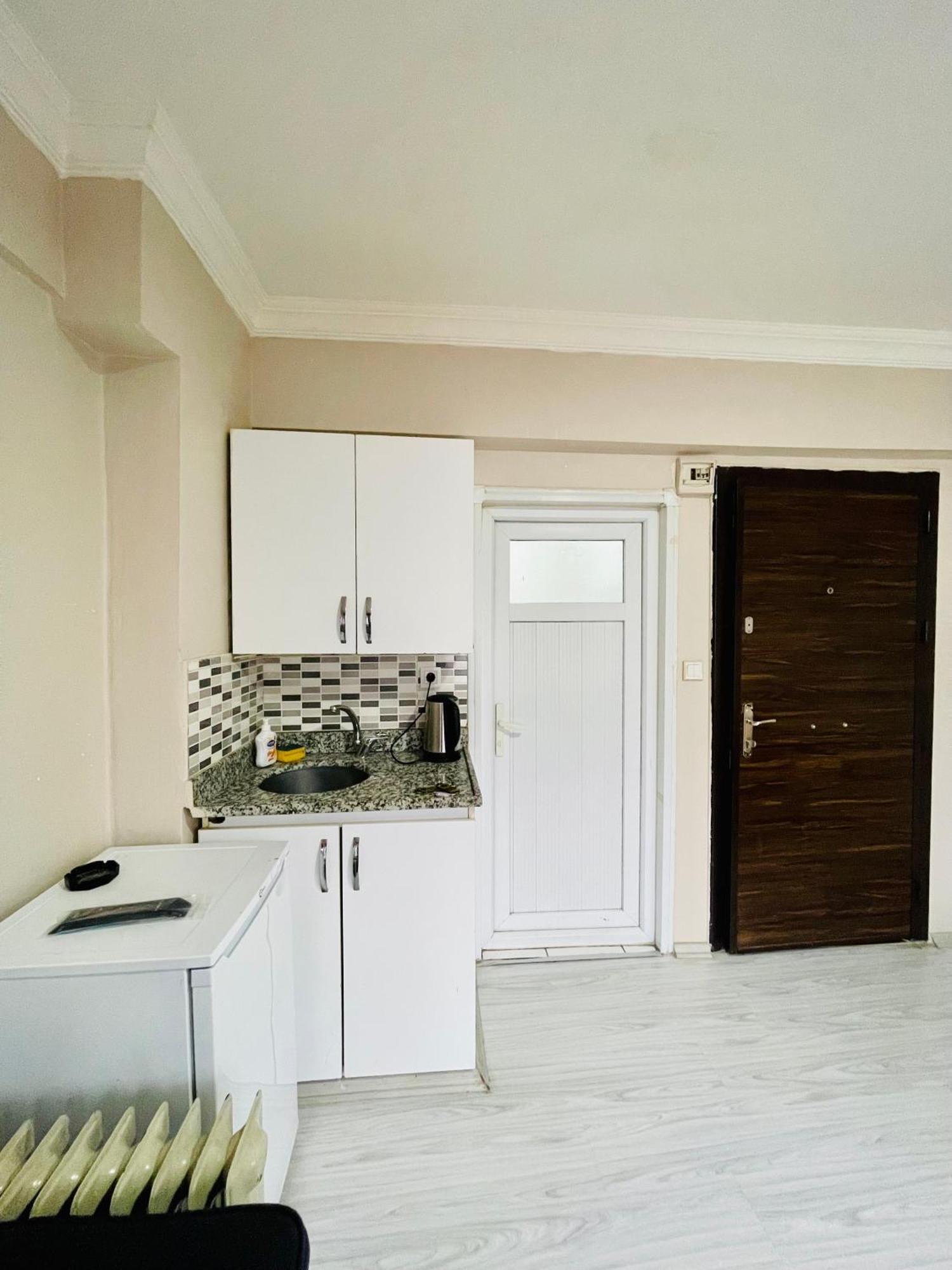 Aparthotel 71 *
