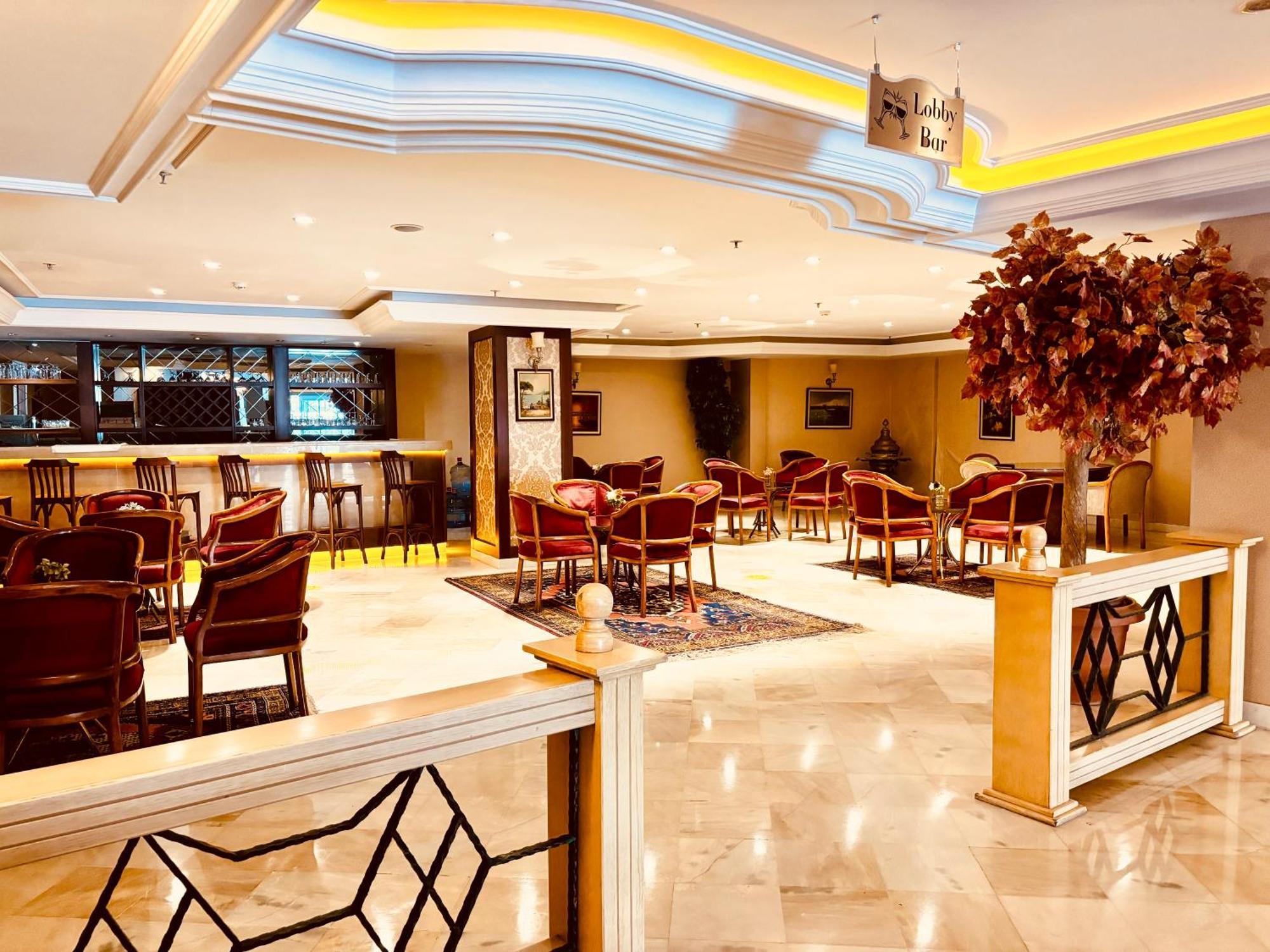 Askoc & Hotel 4*