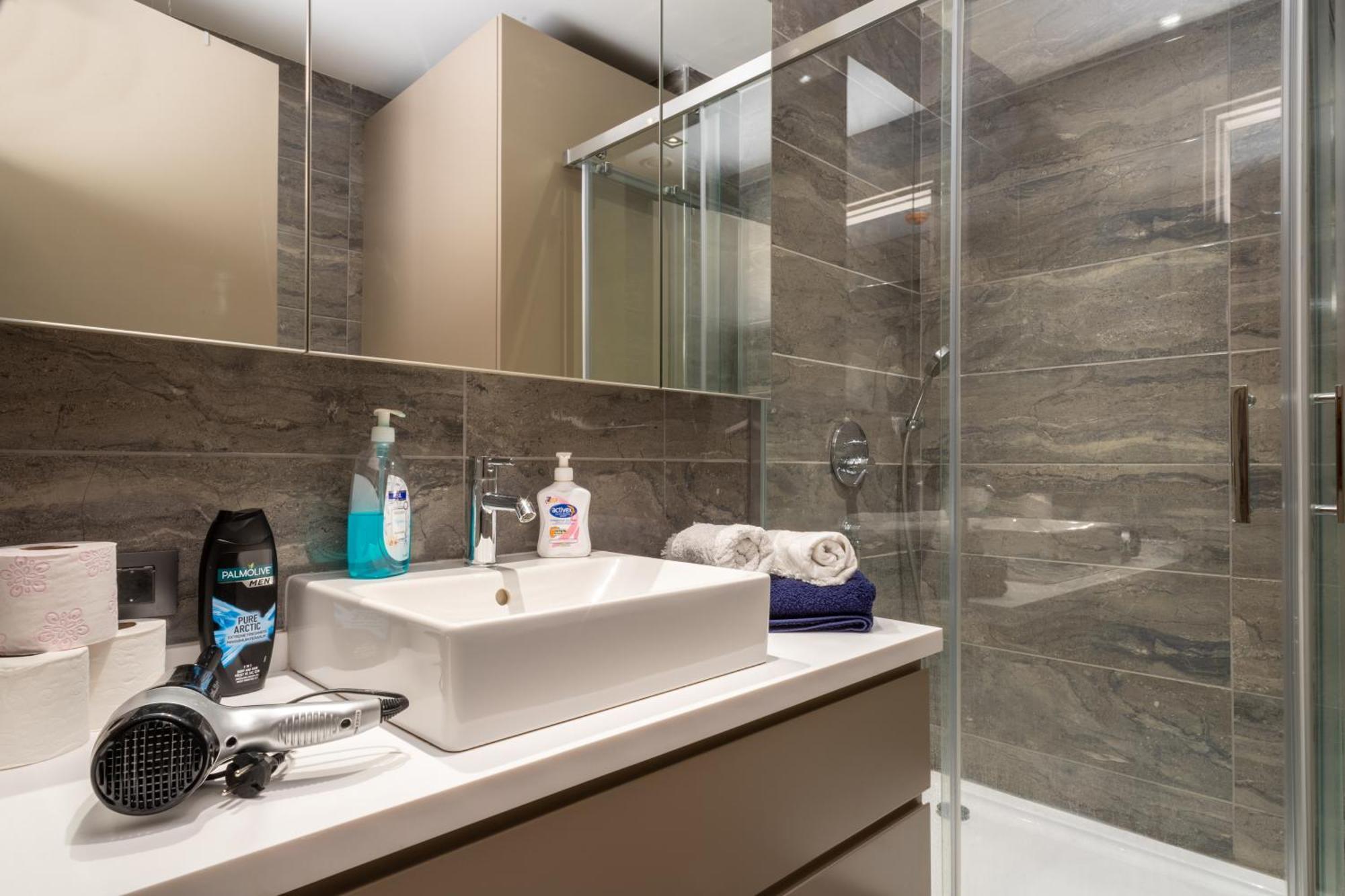 Superb Modern And Comfortable Flat In Apartment Istanbul