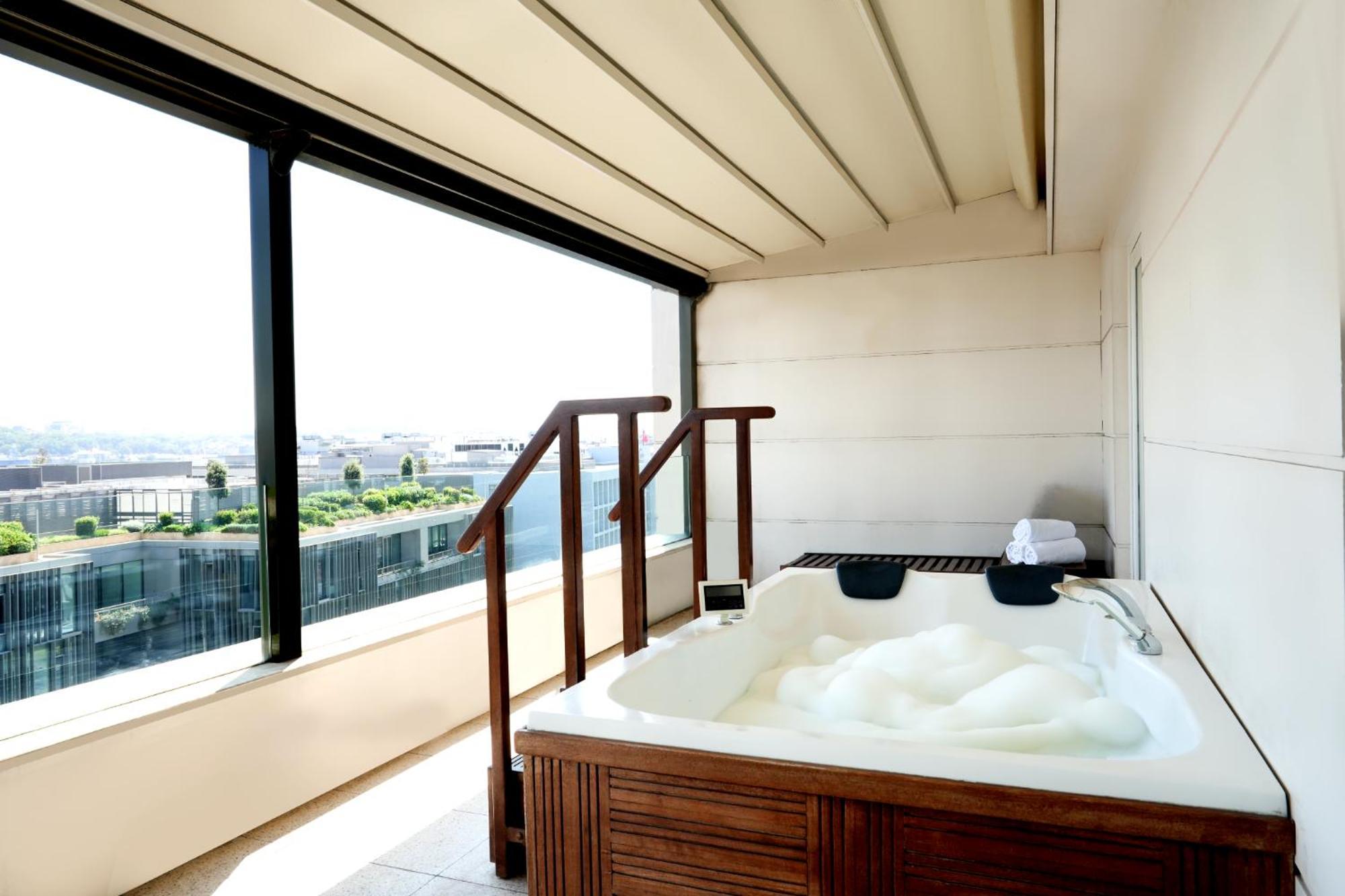 Otel Nidya Galataport 4*