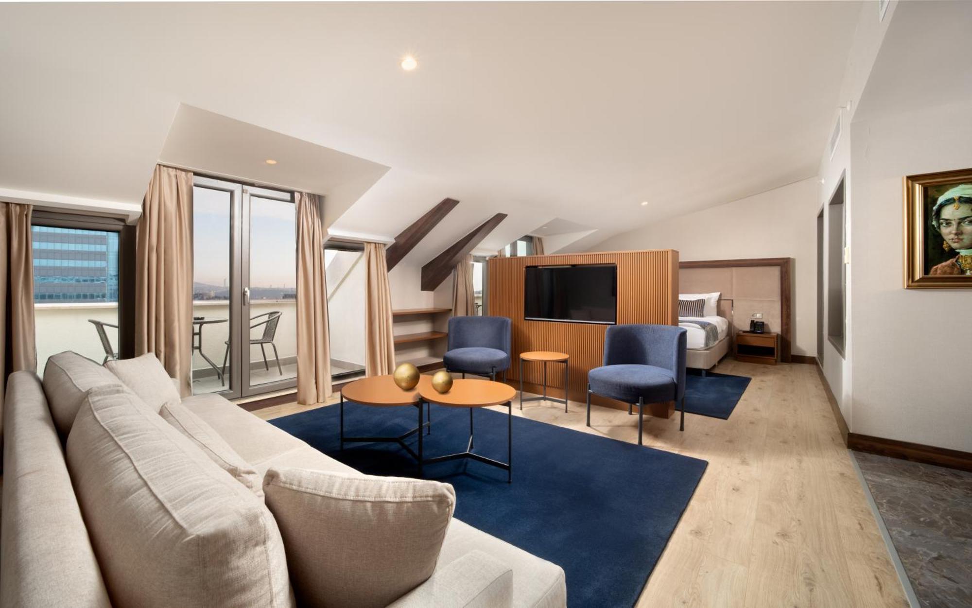 Tryp By Wyndham Sisli Hotel