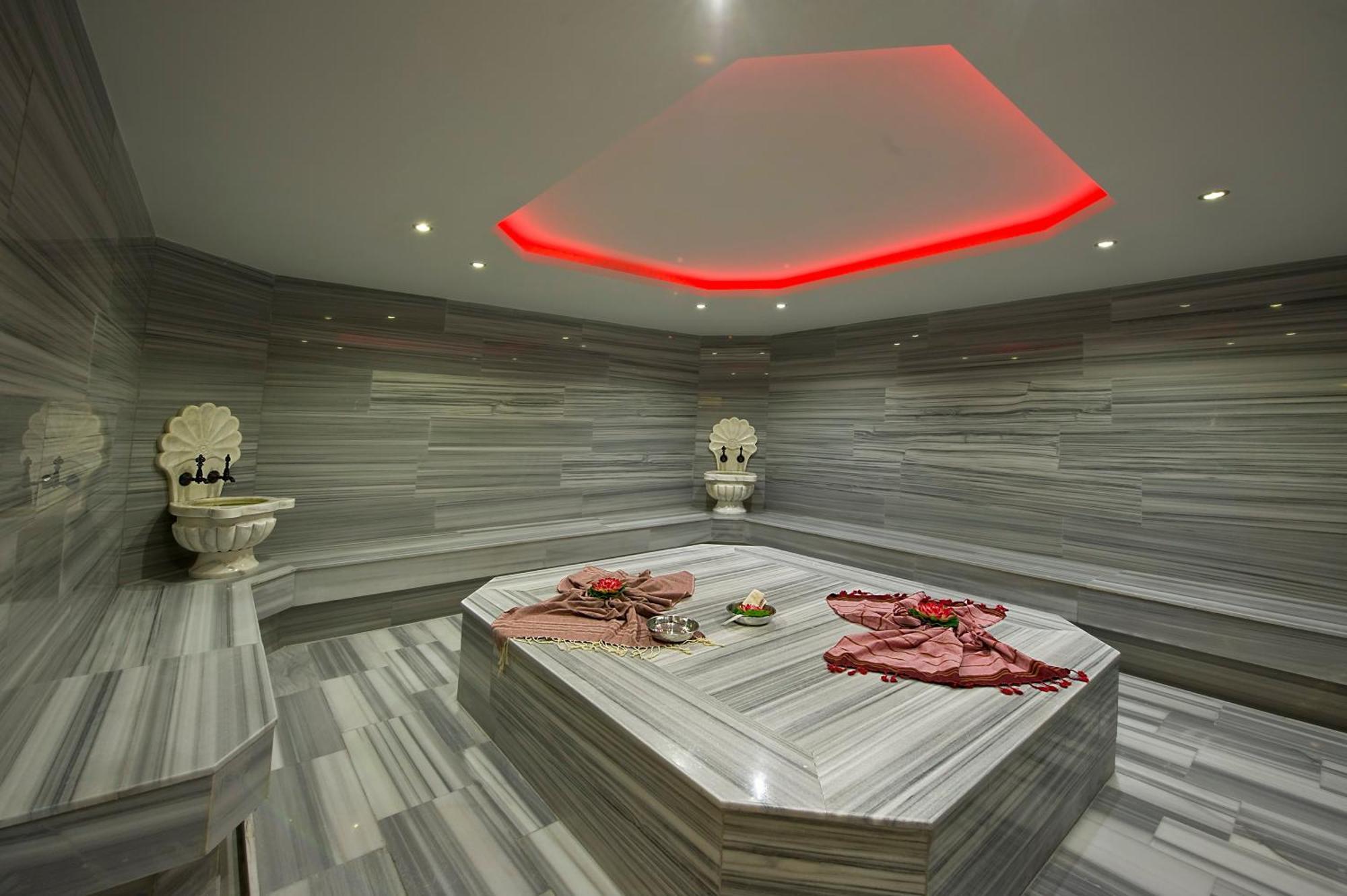 Askoc & Hotel Istanbul