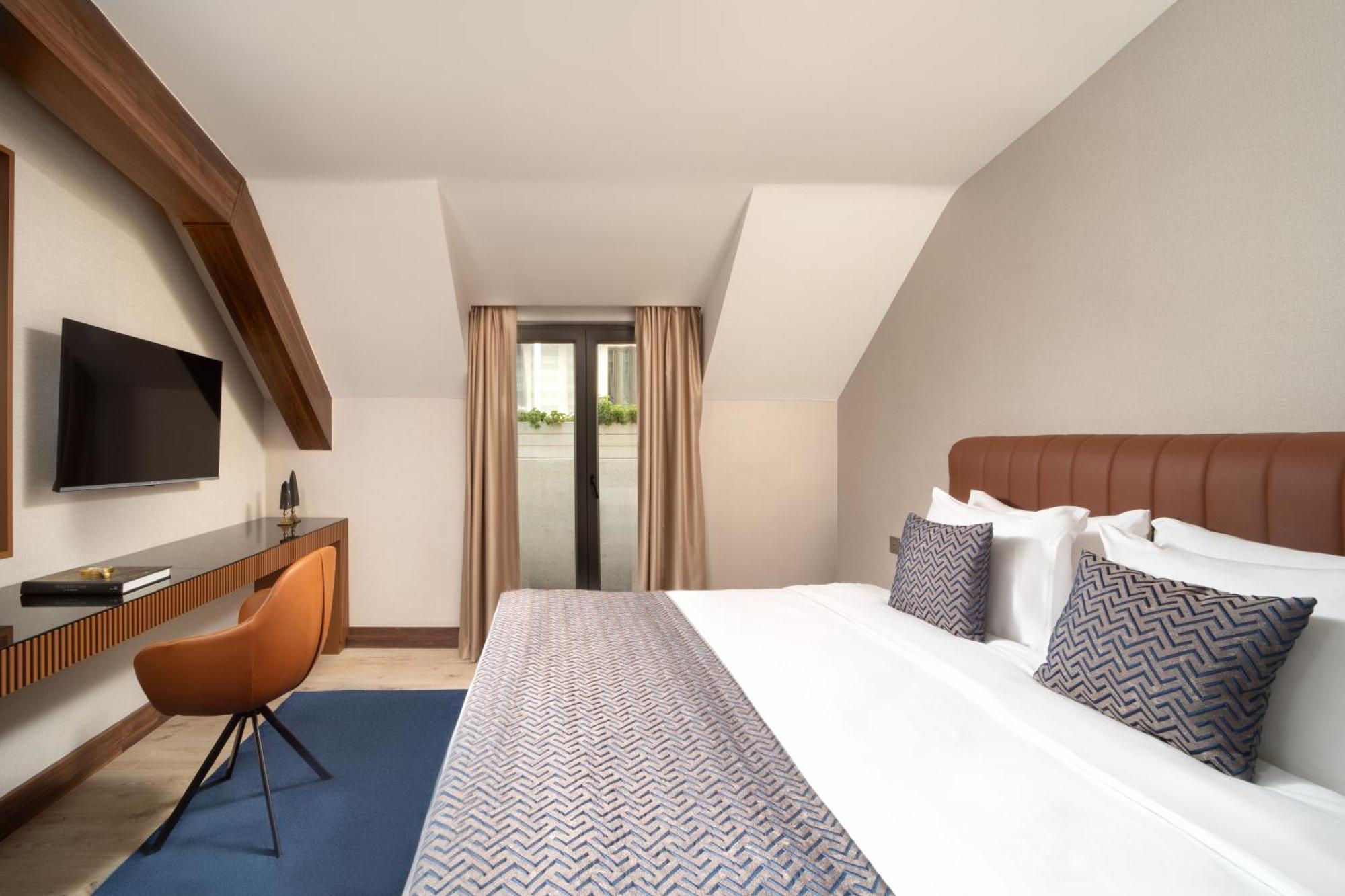 Hotel Tryp By Wyndham Sisli 4*