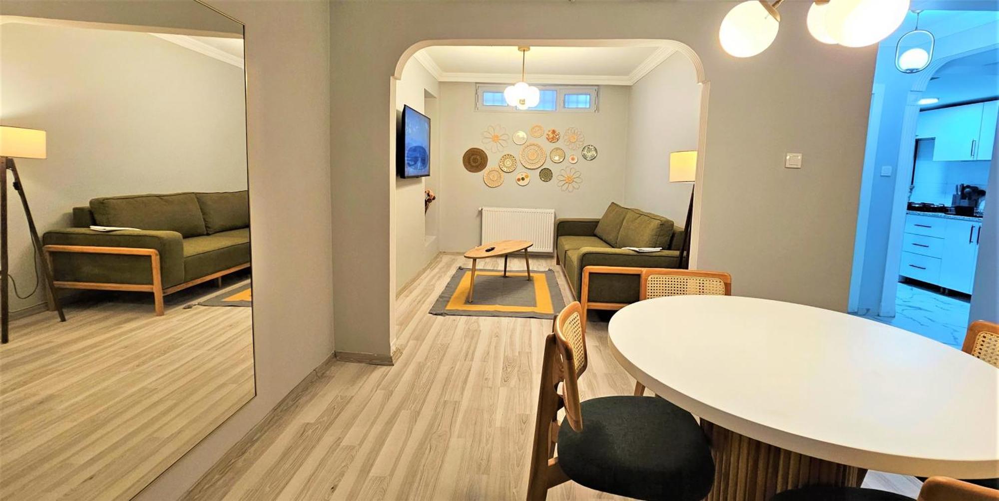 New - Luxury - Spacious Flats At The Center *