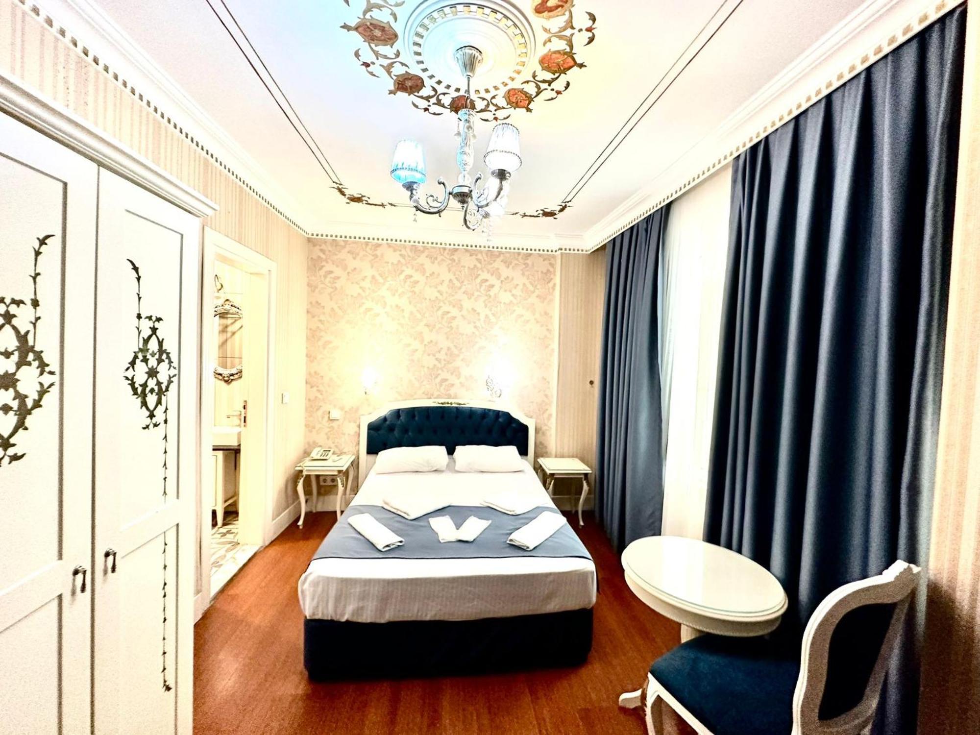 Alyon Taksim Hotel