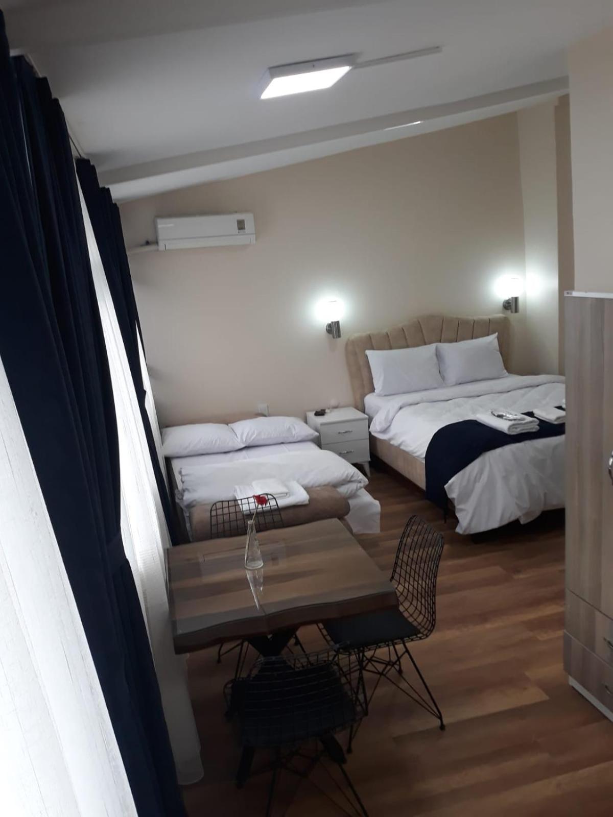 Sunnyaparttaksim *