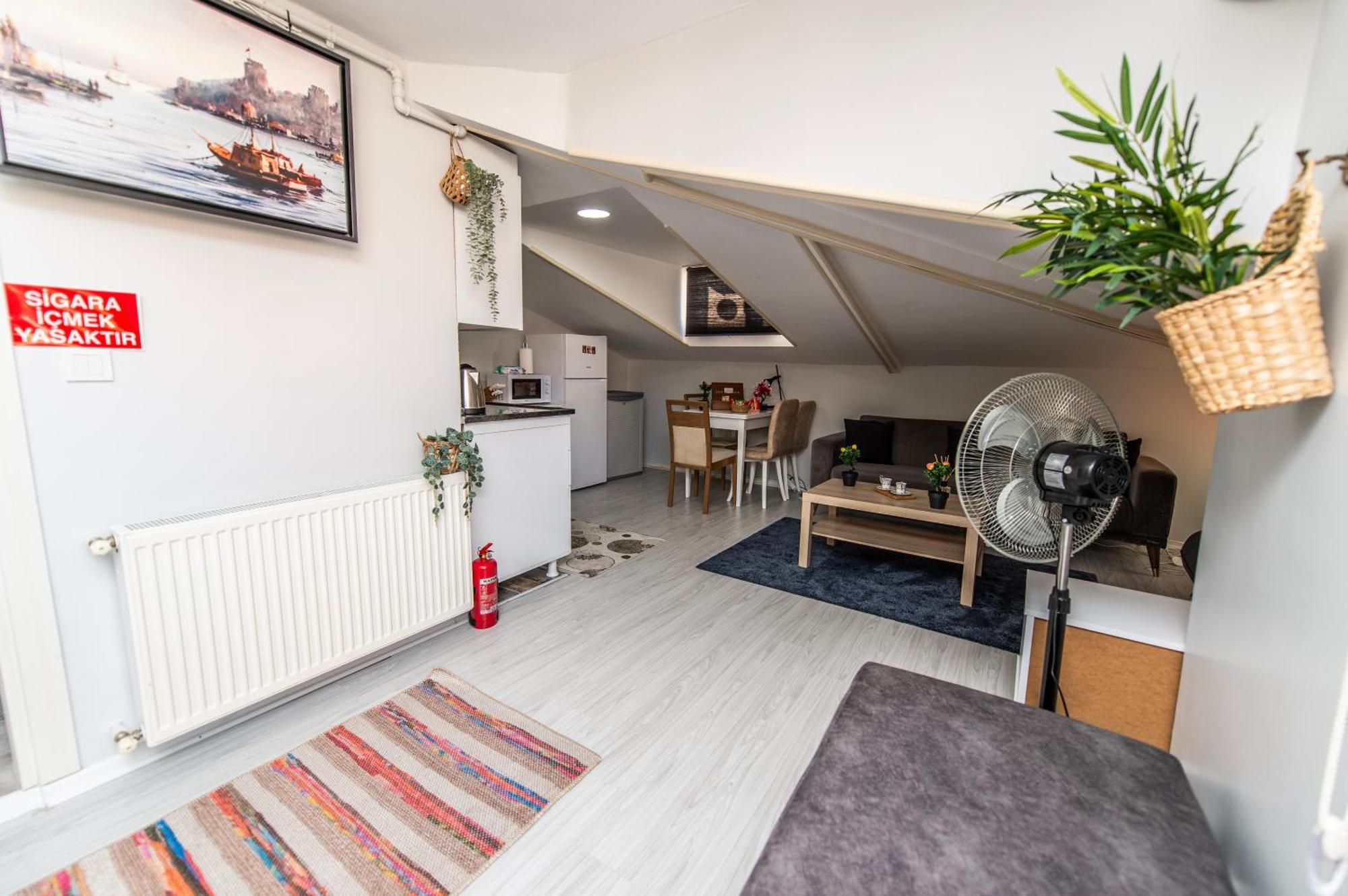 Dach Wochnung Mit Terrasse Homestay