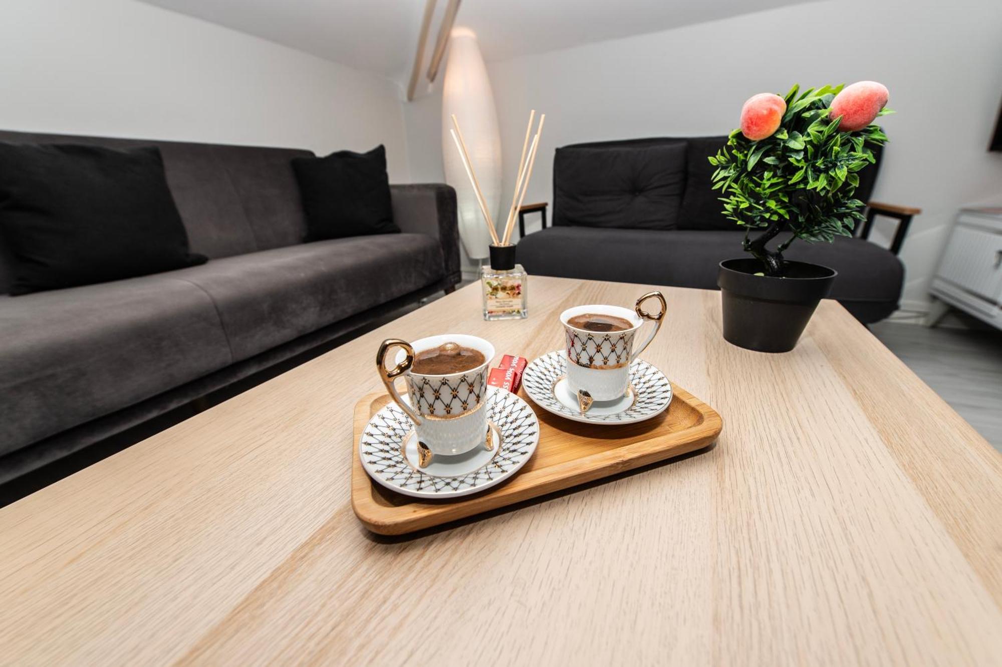 Homestay Dach Wochnung Mit Terrasse