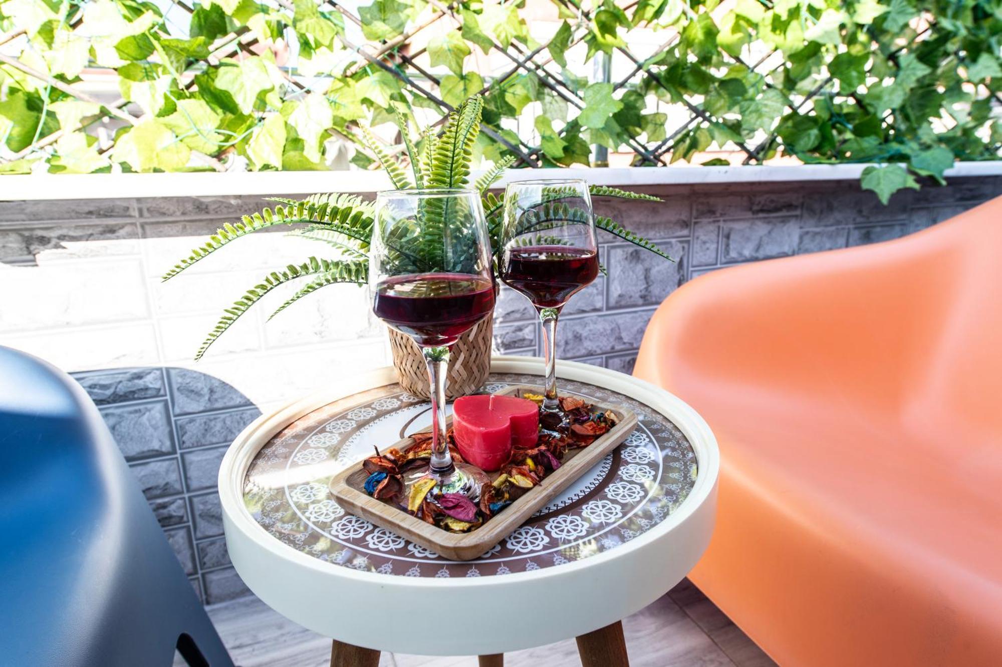 Dach Wochnung Mit Terrasse Homestay *