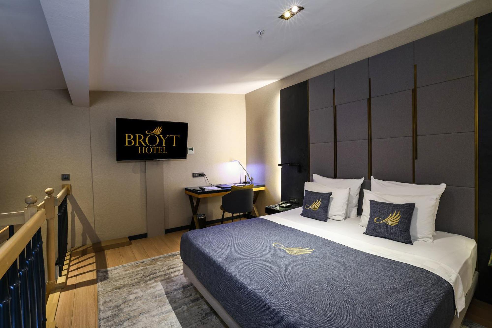 Hotel Broyt 4*