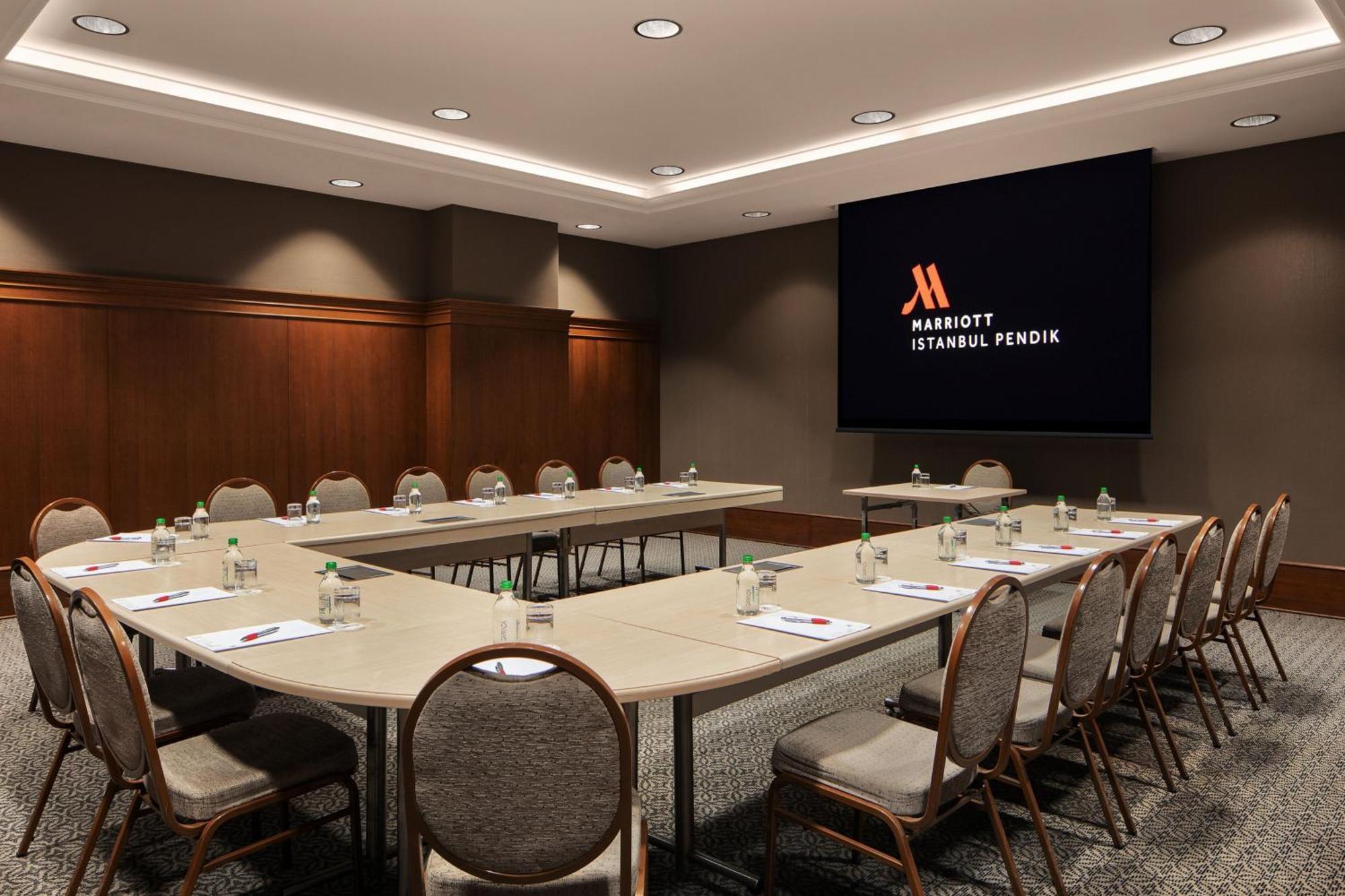 Hotel Marriott Pendik 5*